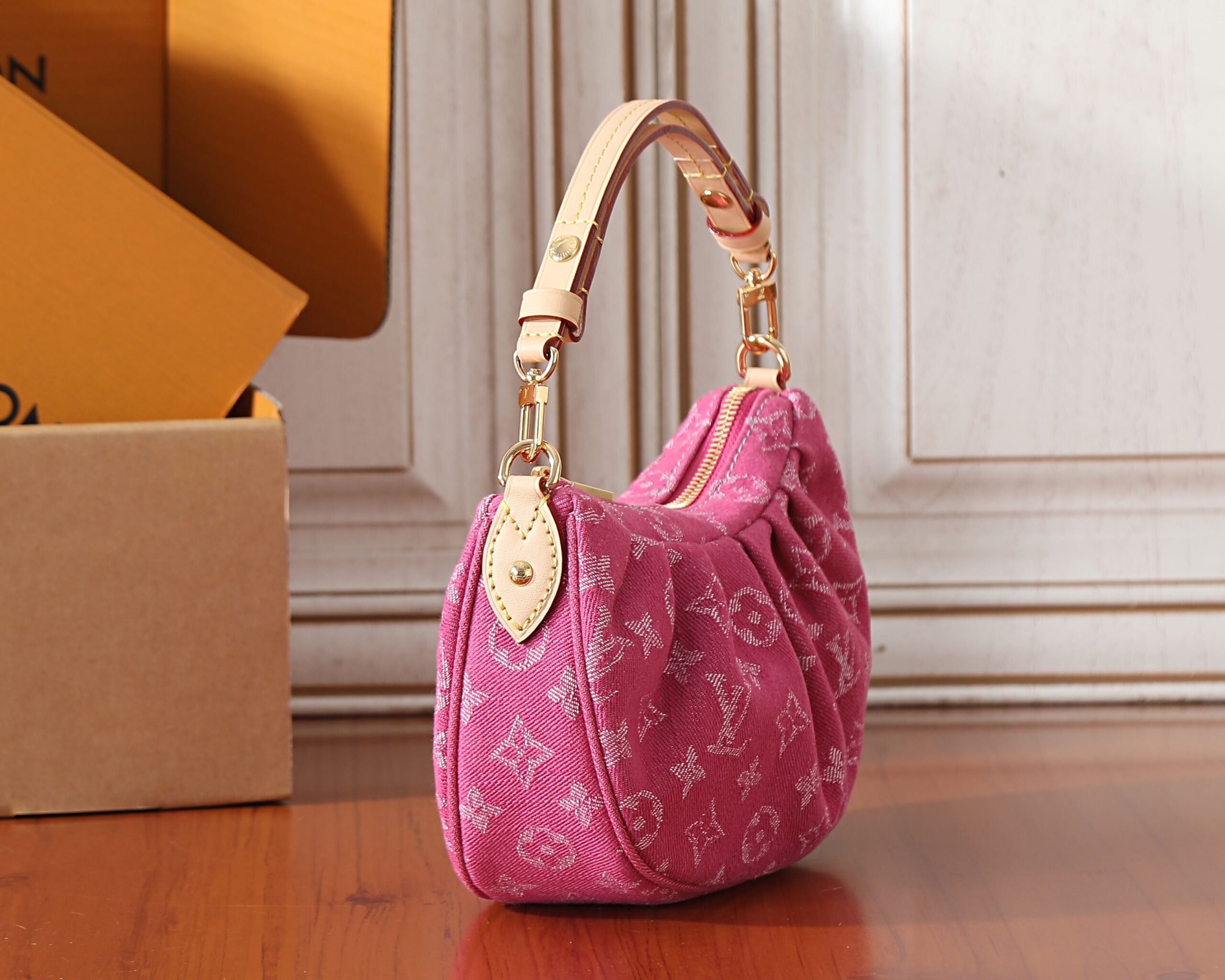 Louis Vuitton Pochette Valley Denim Bag - Image 2