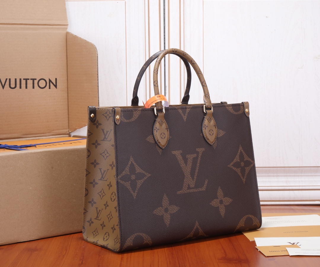 Louis Vuitton Onthego MM Tote Bag - Image 2