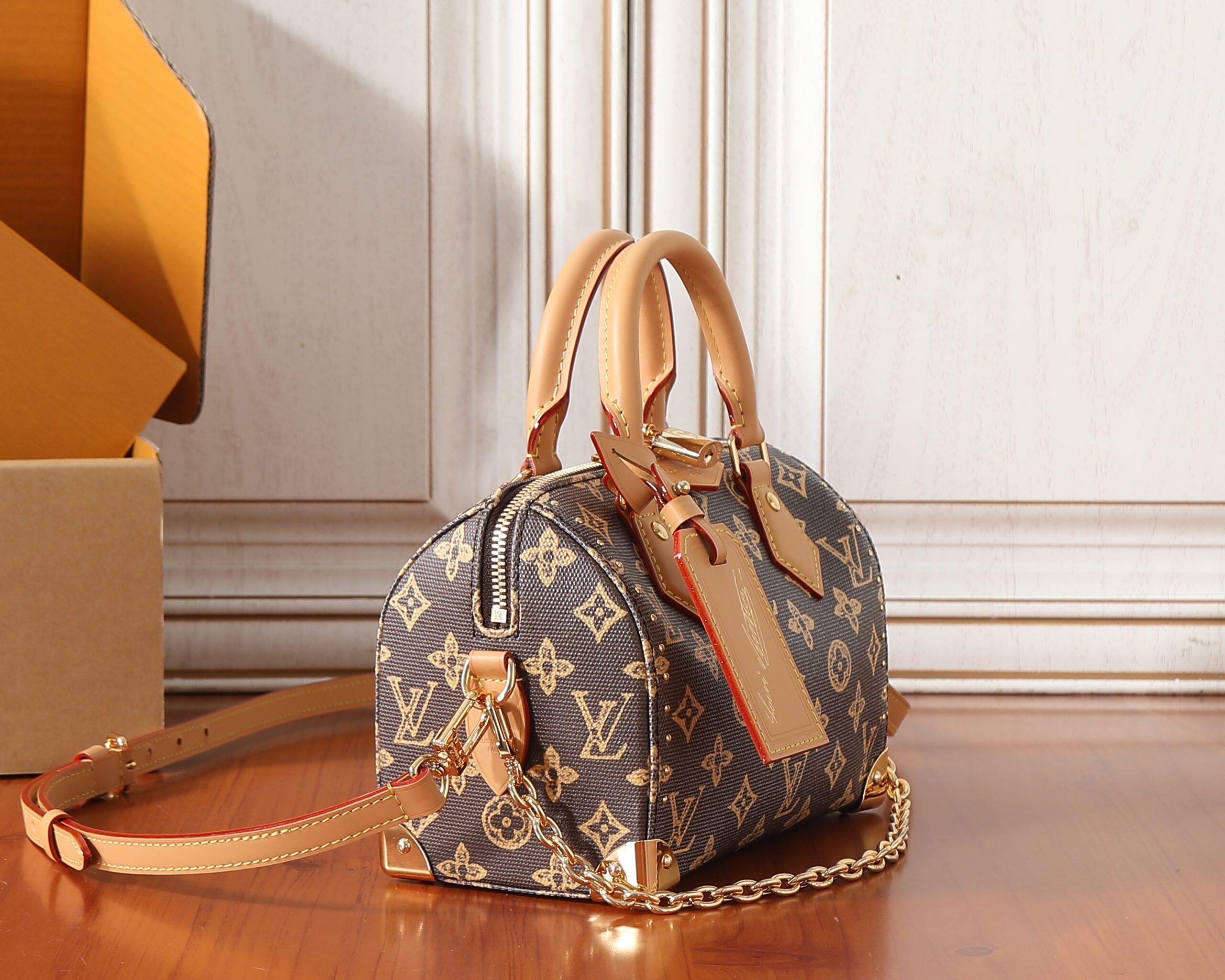 Speedy Trunk 20 Handbag in Monogram Canvas - Image 2