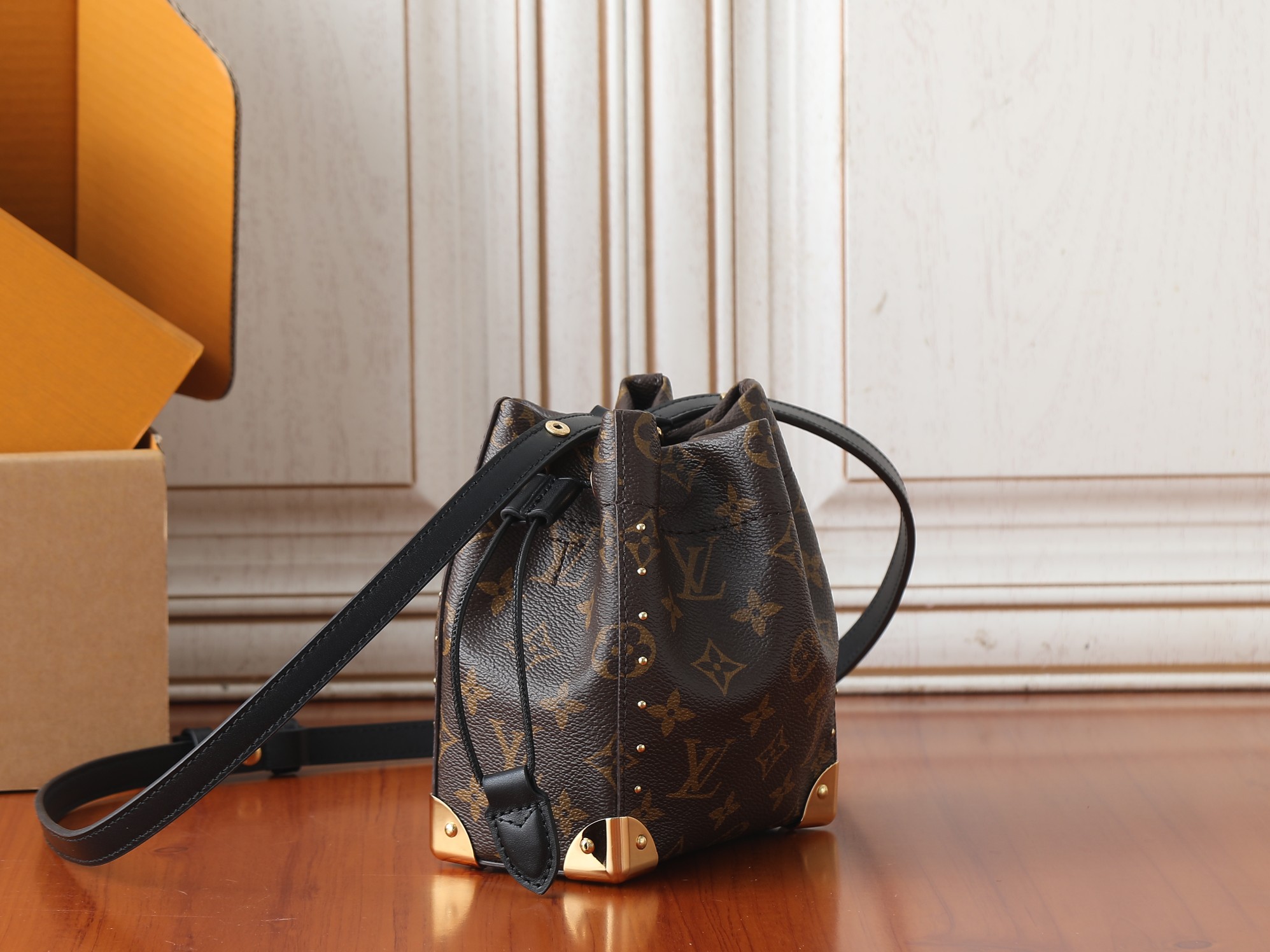 Louis Vuitton Nano Noé Trunk Monogram Canvas Crossbody Bag - Image 2