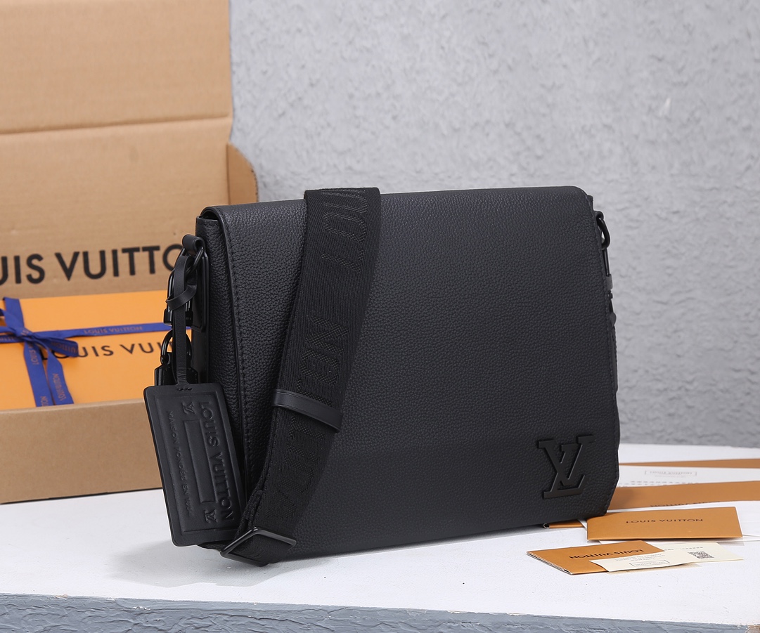 Louis Vuitton Aerogram Messenger Bag M57080 - Image 2