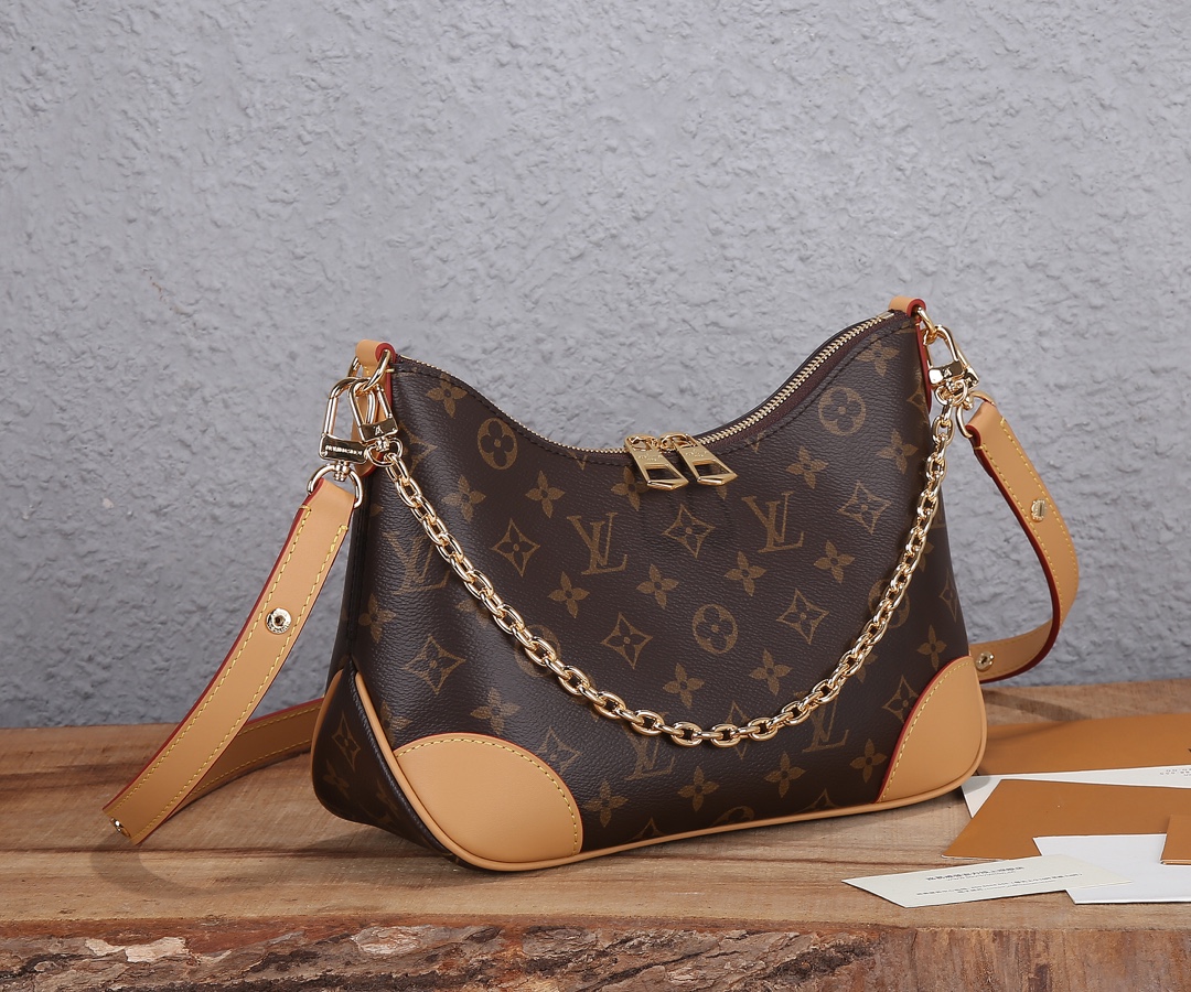 Louis Vuitton Boulogne M45832 Monogram Canvas Crossbody Bag - Image 2