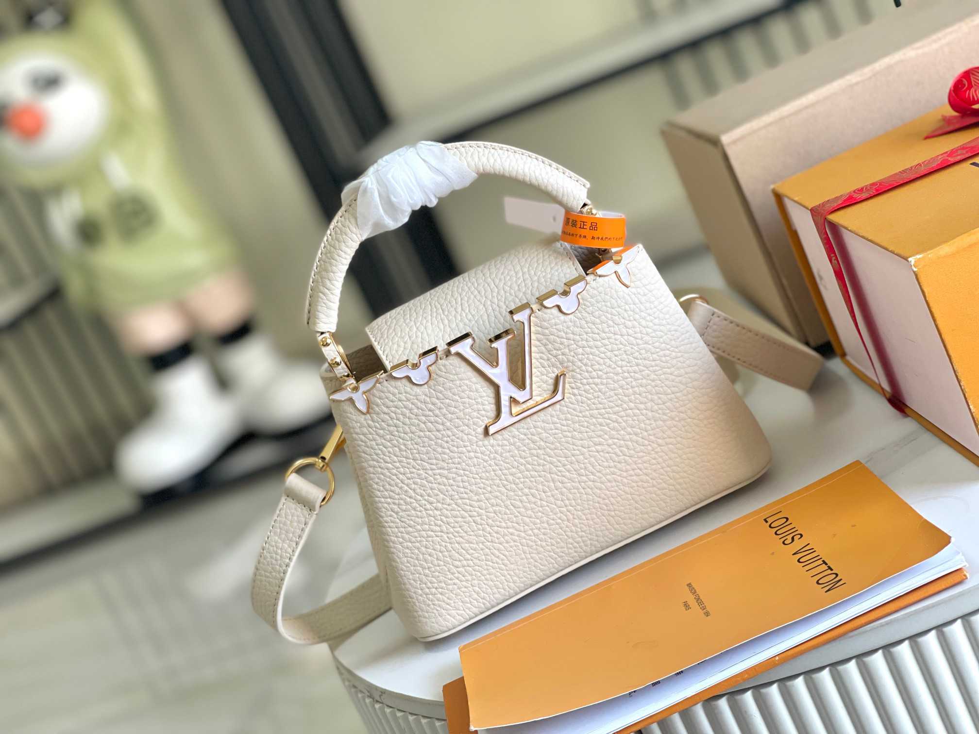 Louis Vuitton Capucines Mini Flower Crown Handbag - Image 2