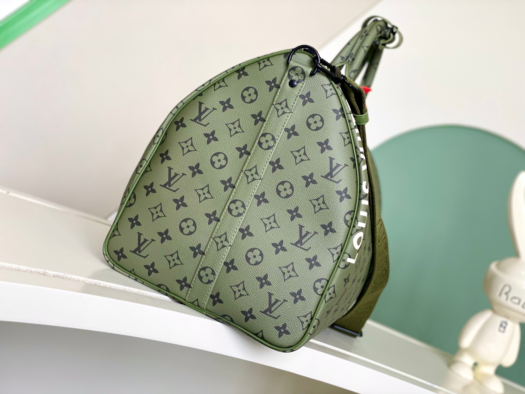Louis Vuitton Keepall Bandoulière 55 Monogram Tones Travel Bag - Image 2