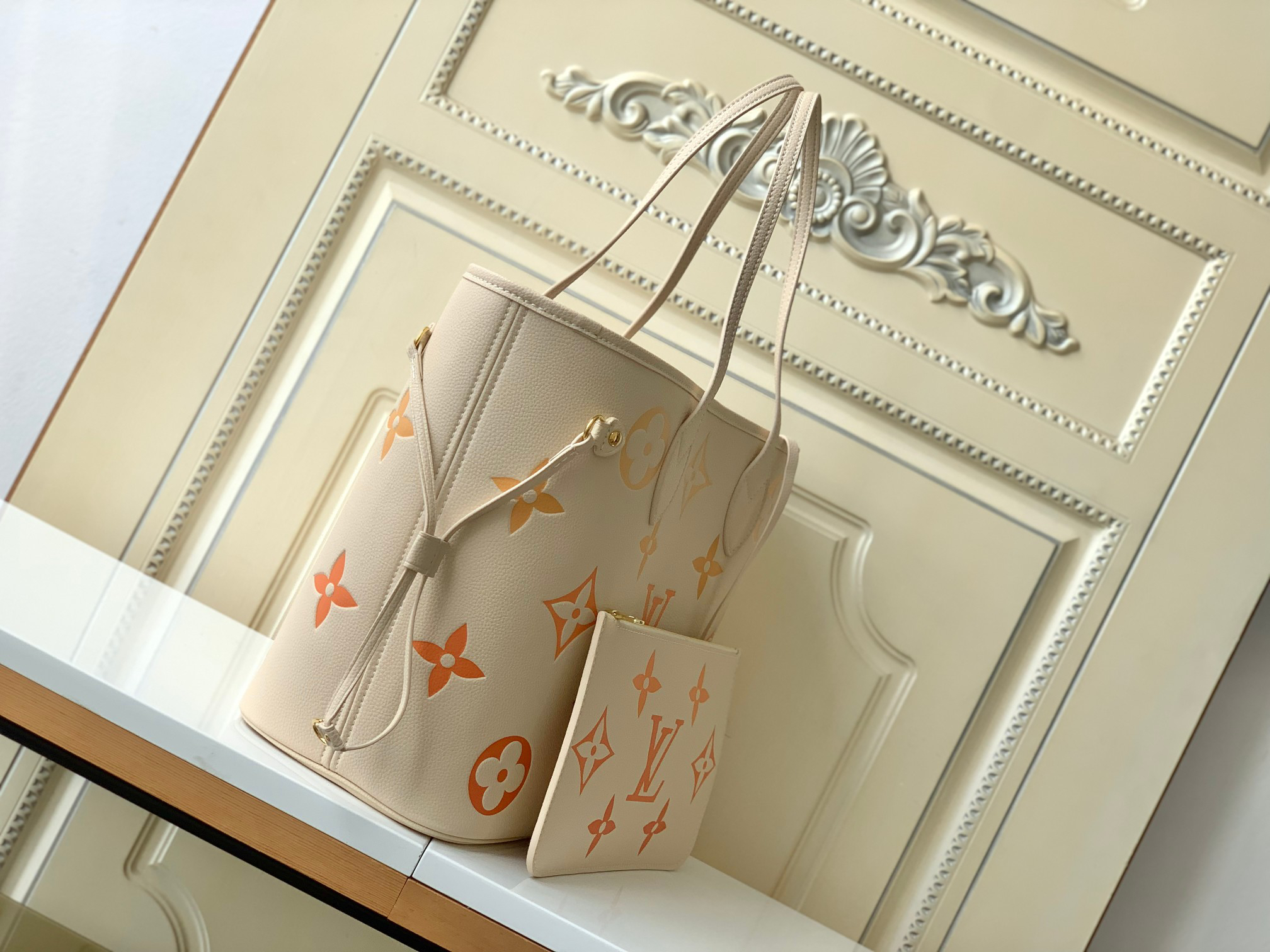 Louis Vuitton Neverfull MM Tote Bag in Monogram Empreinte Leather - Image 2