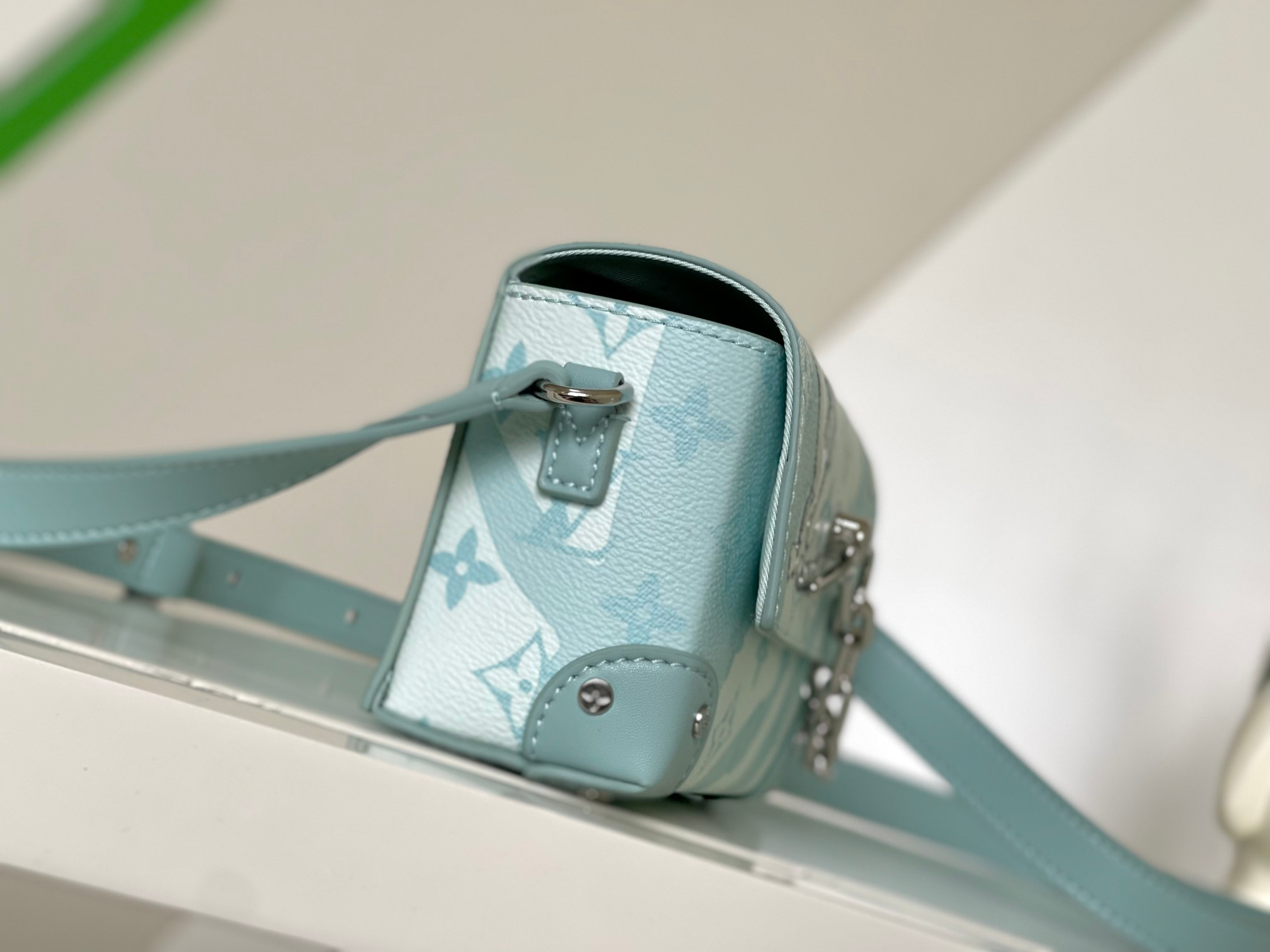 Louis Vuitton M22637 Steamer Mini Crossbody Bag in Monogram Aquagarden - Image 2