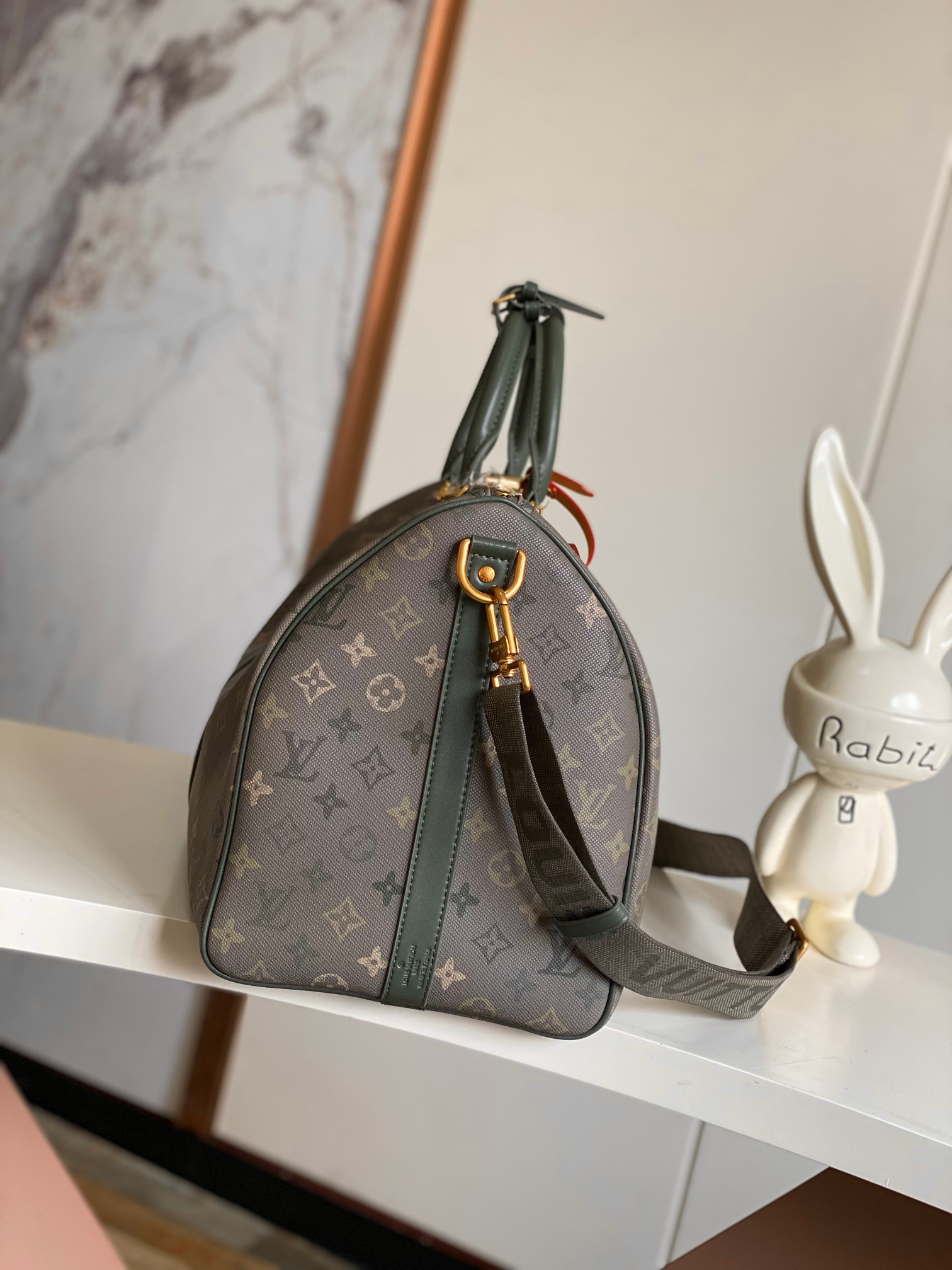 Louis Vuitton Keepall 50 Travel Bag in Monogram Canvas - Image 2