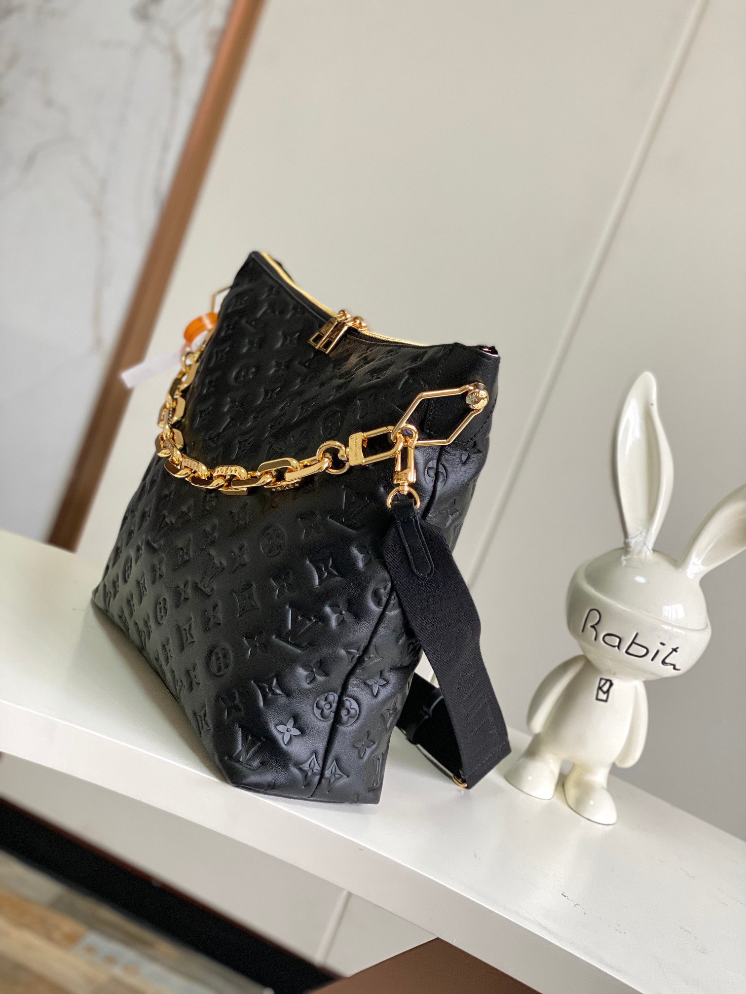 Coussin Women's Leather Crossbody Bag - Image 2