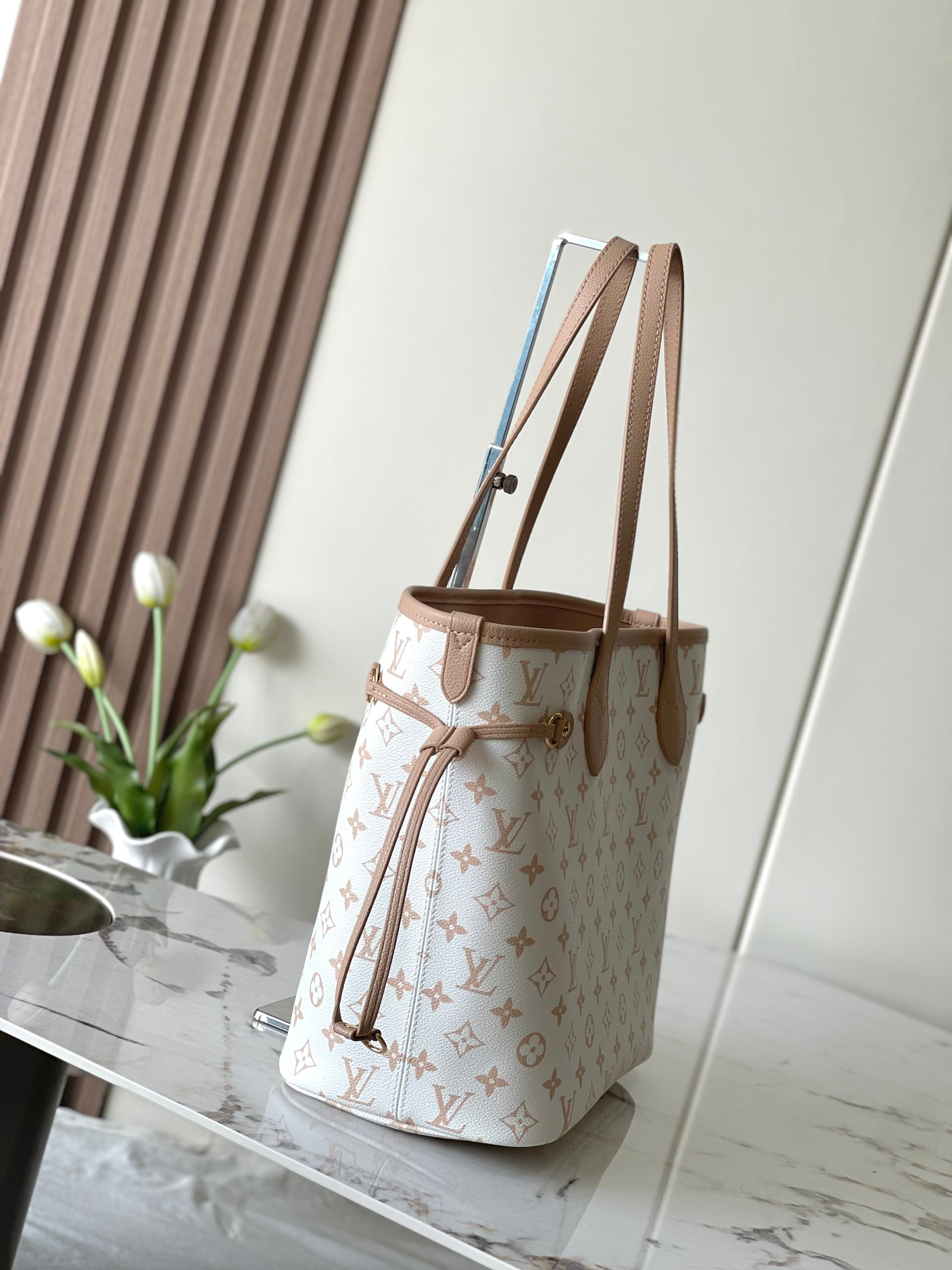 Louis Vuitton Neverfull Bandoulière Inside Out BB Handbag - Image 2