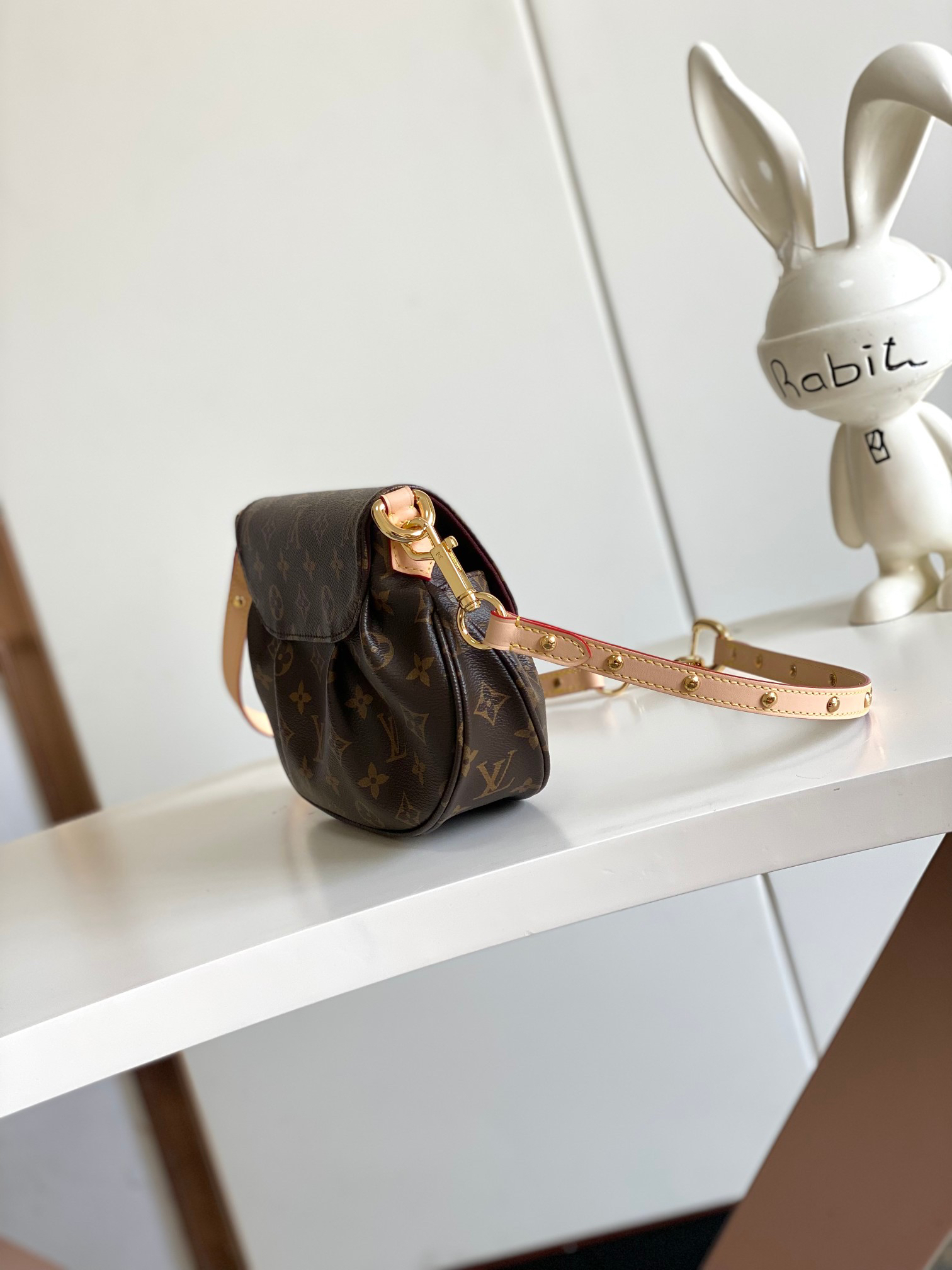 Louis Vuitton Sunset Monogram Crossbody Bag M13617 - Image 2