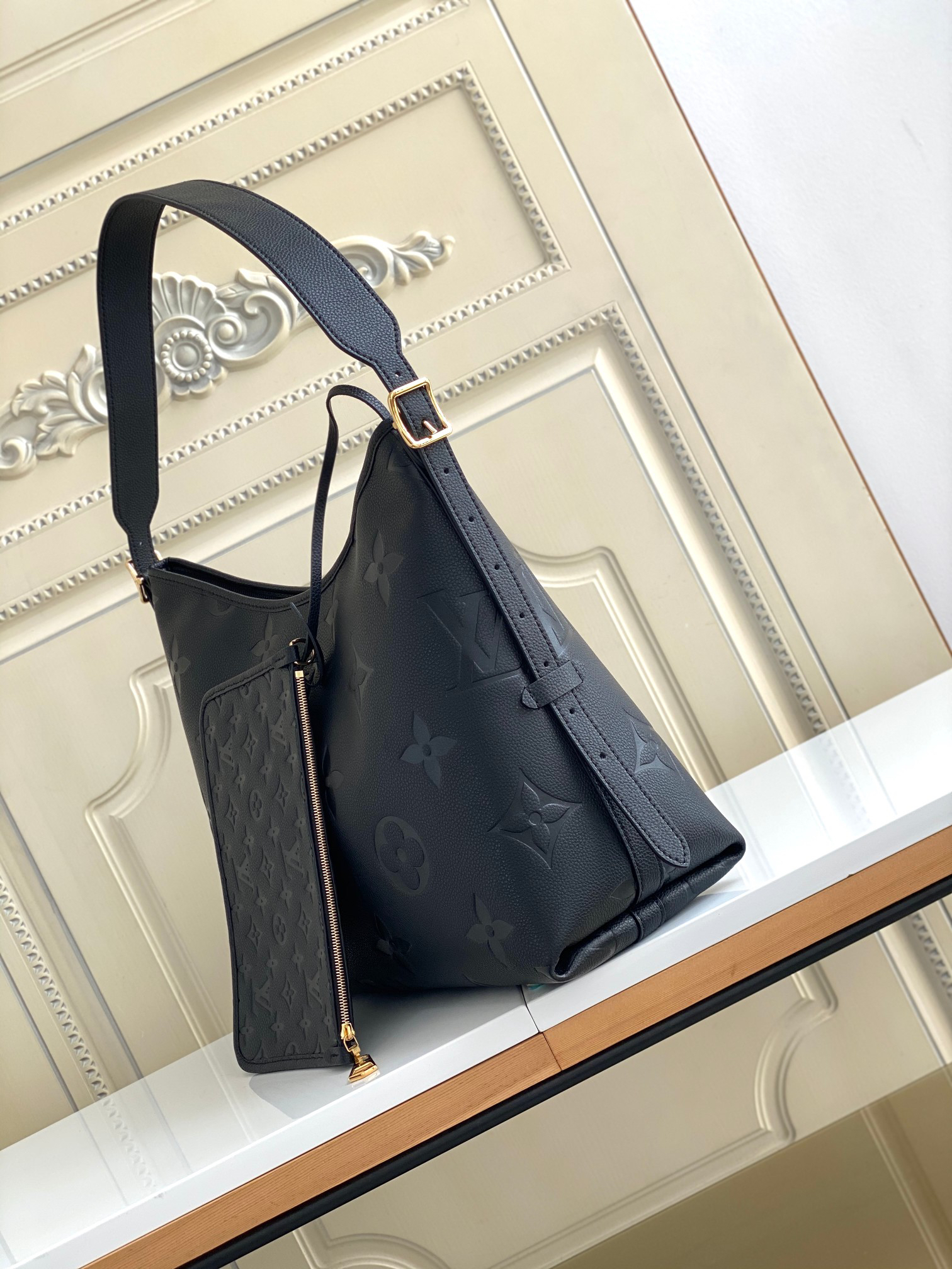 CarryAll Large Handbag - Image 2