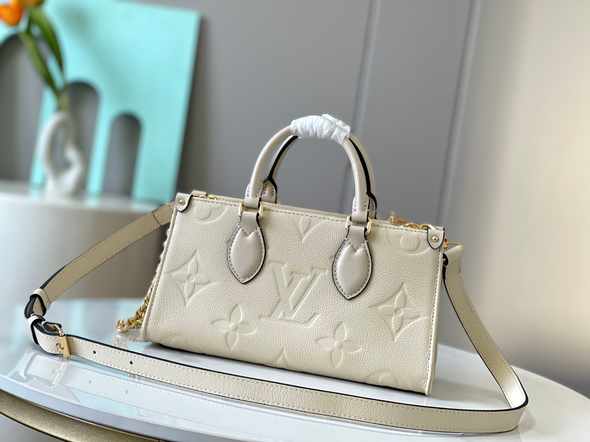 Louis Vuitton OnTheGo East West Tote Bag in Monogram Empreinte Leather - Image 2