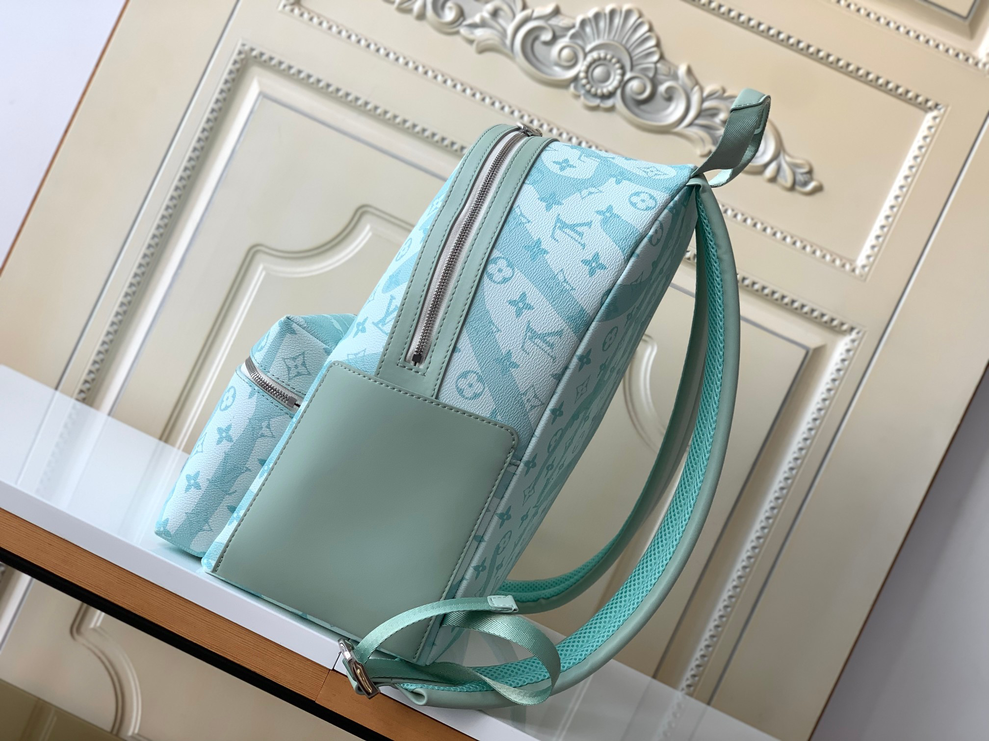 Louis Vuitton Discovery Backpack M22519 Green - Image 2