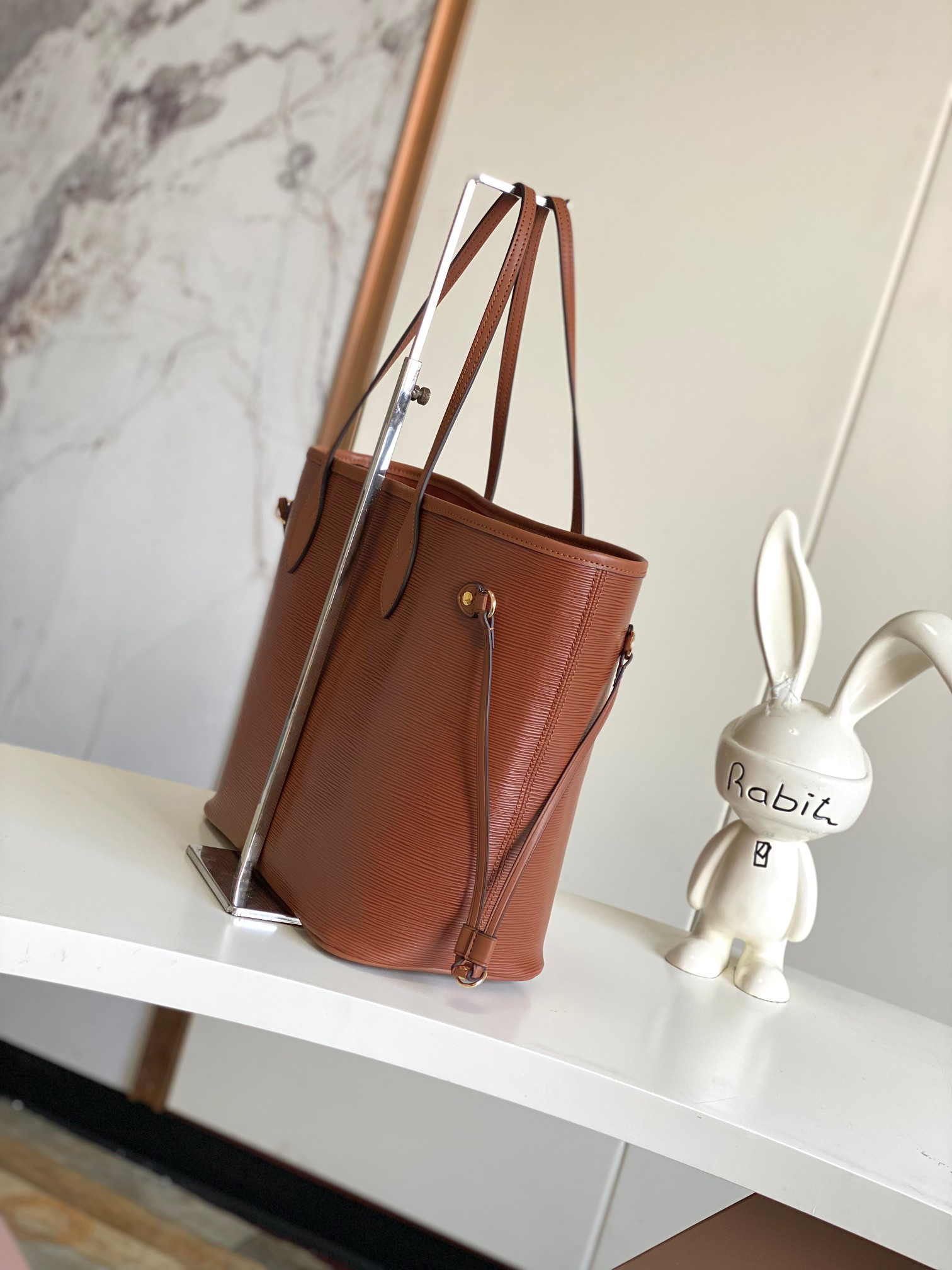 Louis Vuitton Neverfull MM Epi Leather Tote Bag - Image 2