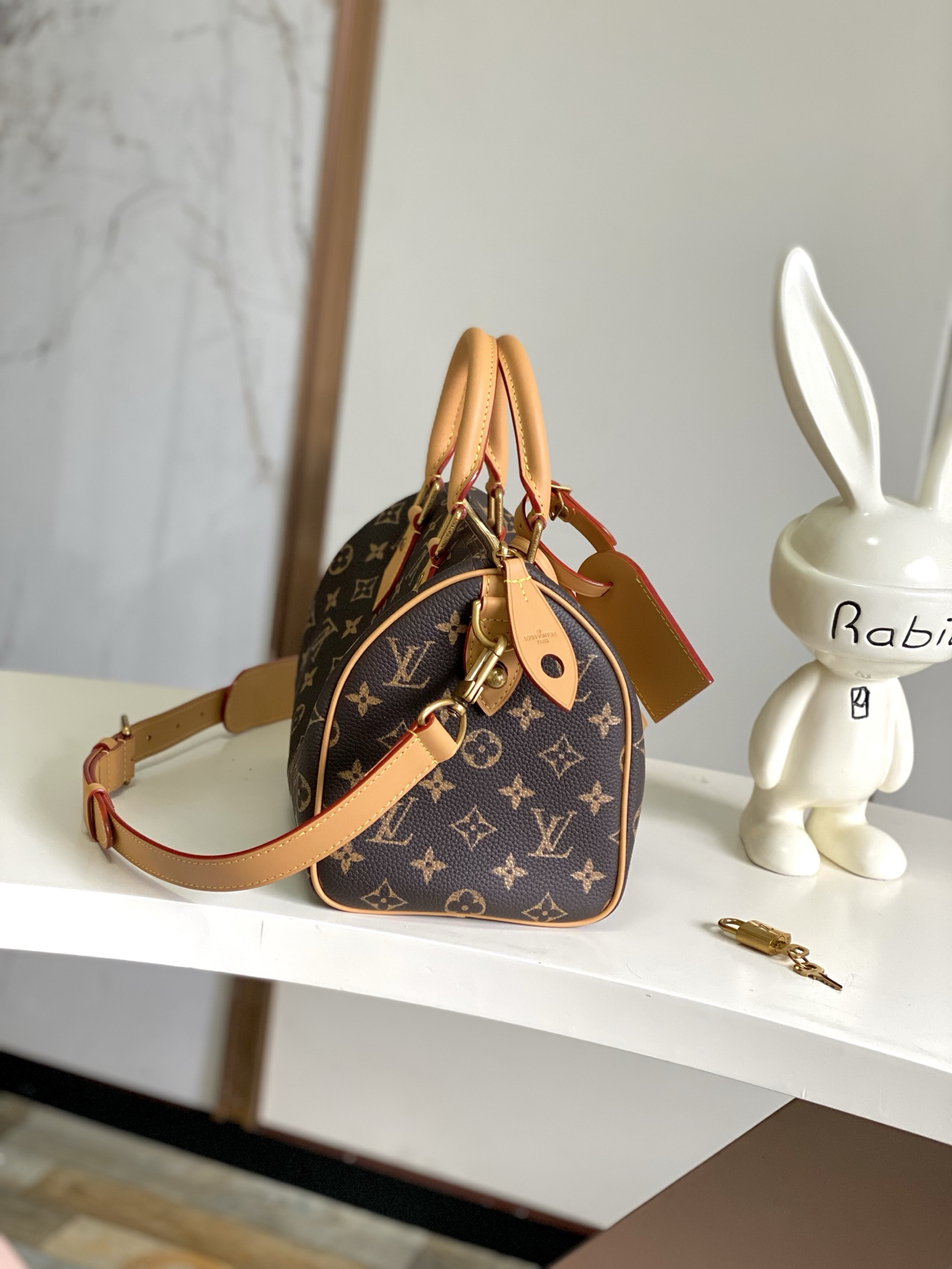 Louis Vuitton Speedy Bandoulière 25 Monogram Leather Handbag - Image 2