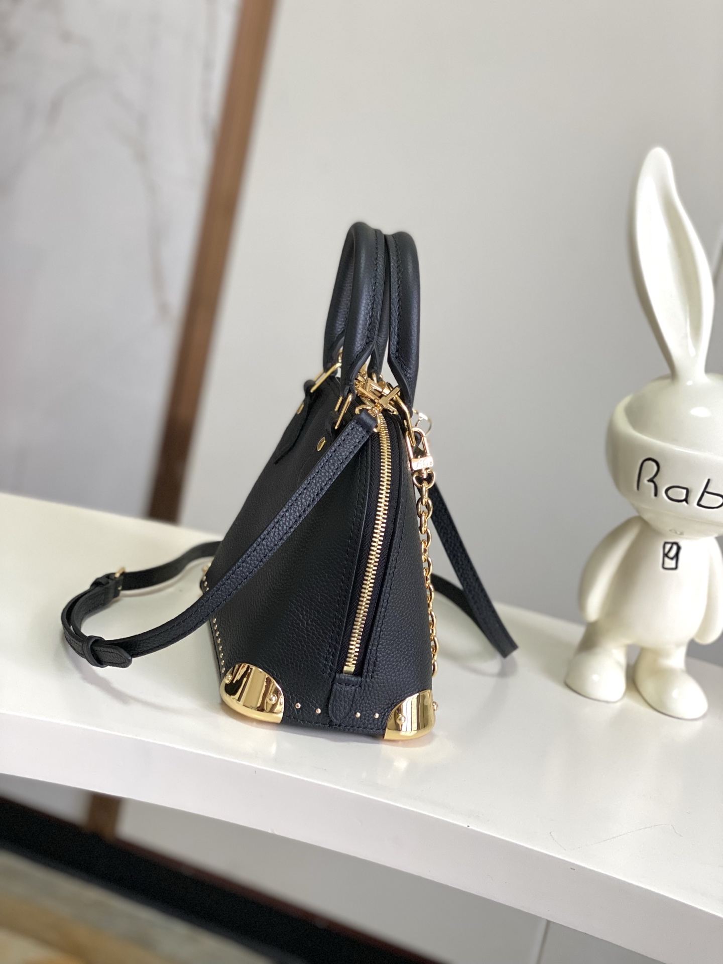 Alma Trunk BB Leather Crossbody Bag - Black - Image 2