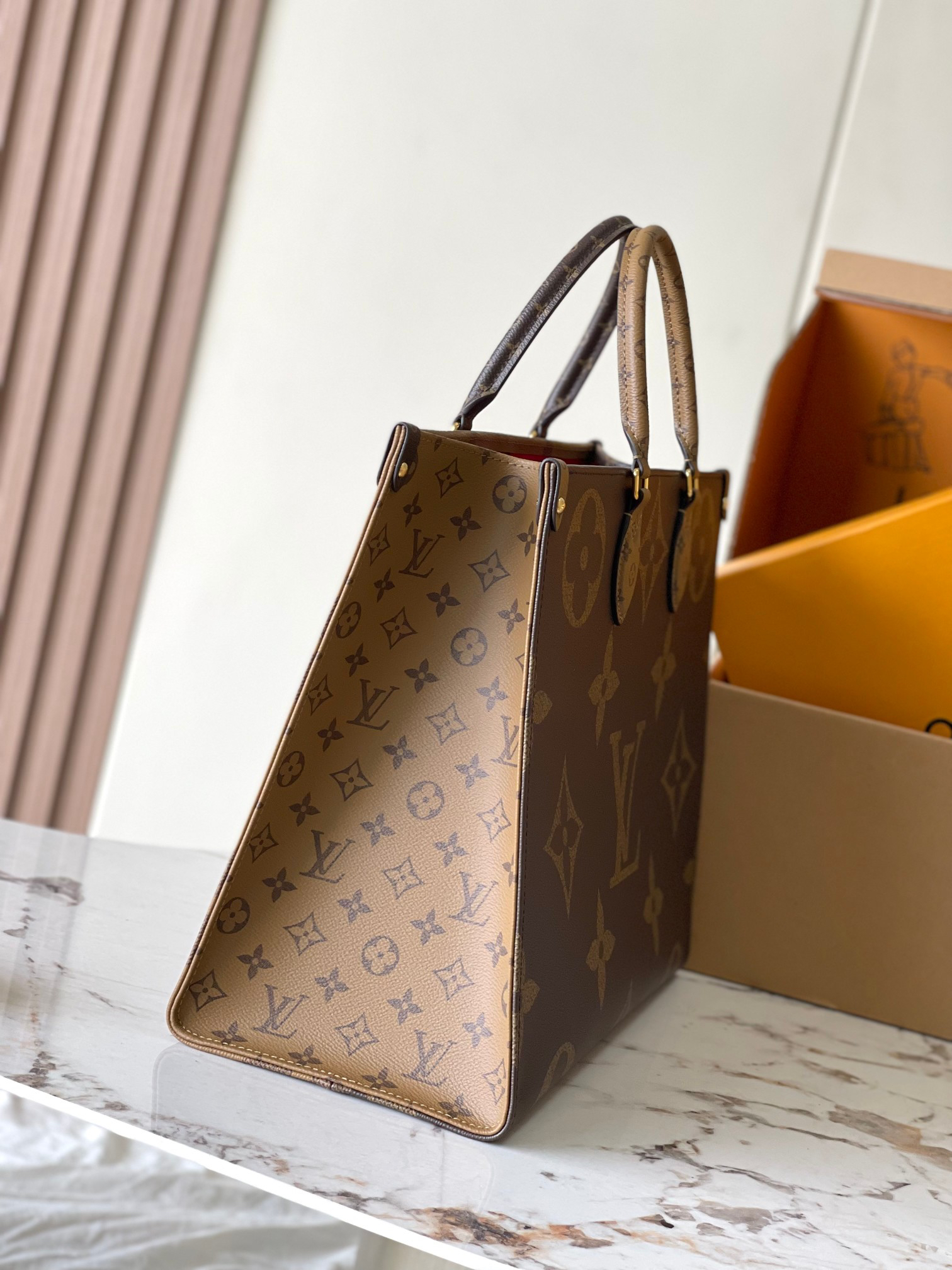 Louis Vuitton Onthego Large Tote Bag M45320 - Image 2