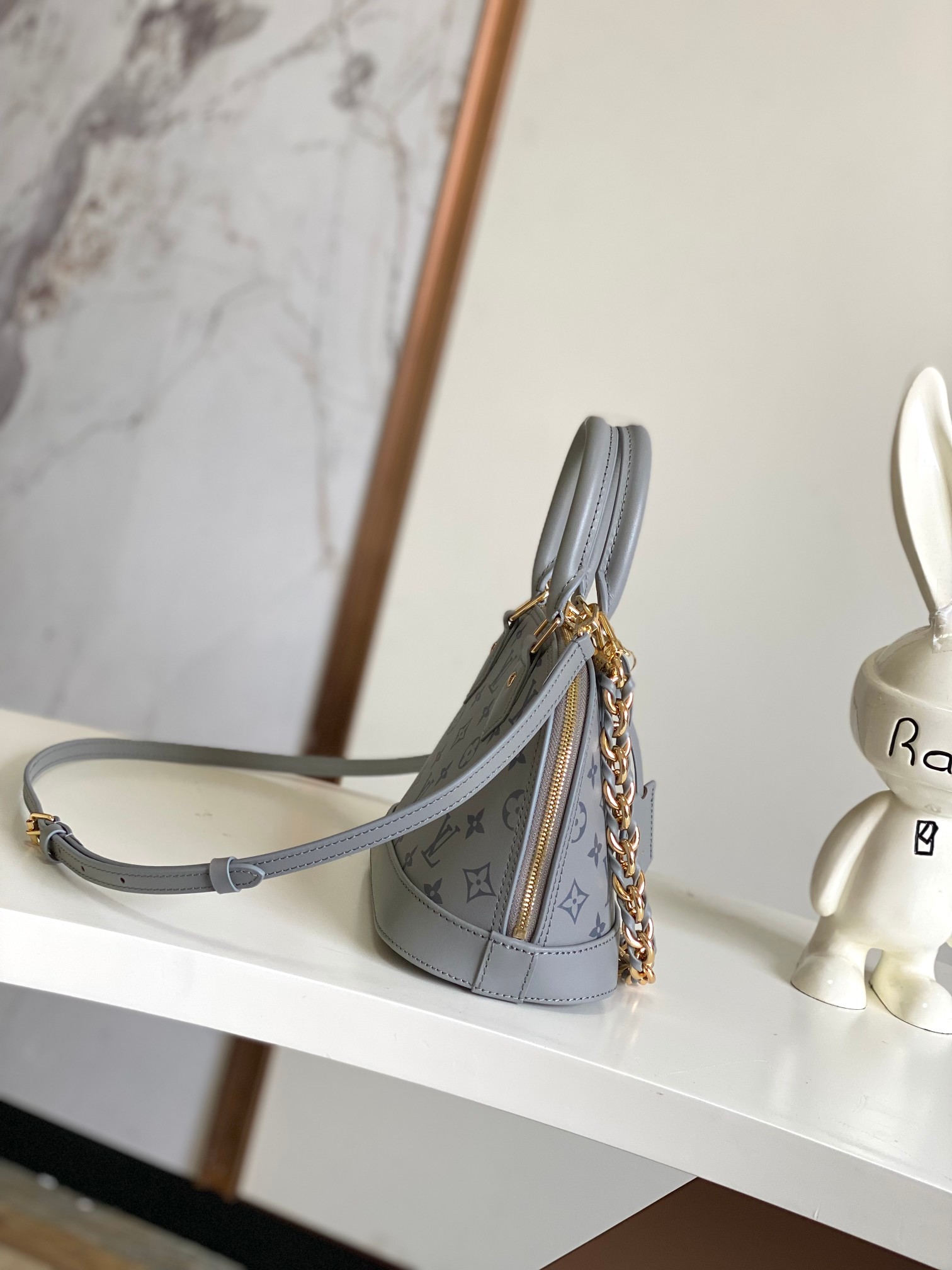 Louis Vuitton Alma BB Monogram Ink Handbag - Image 2