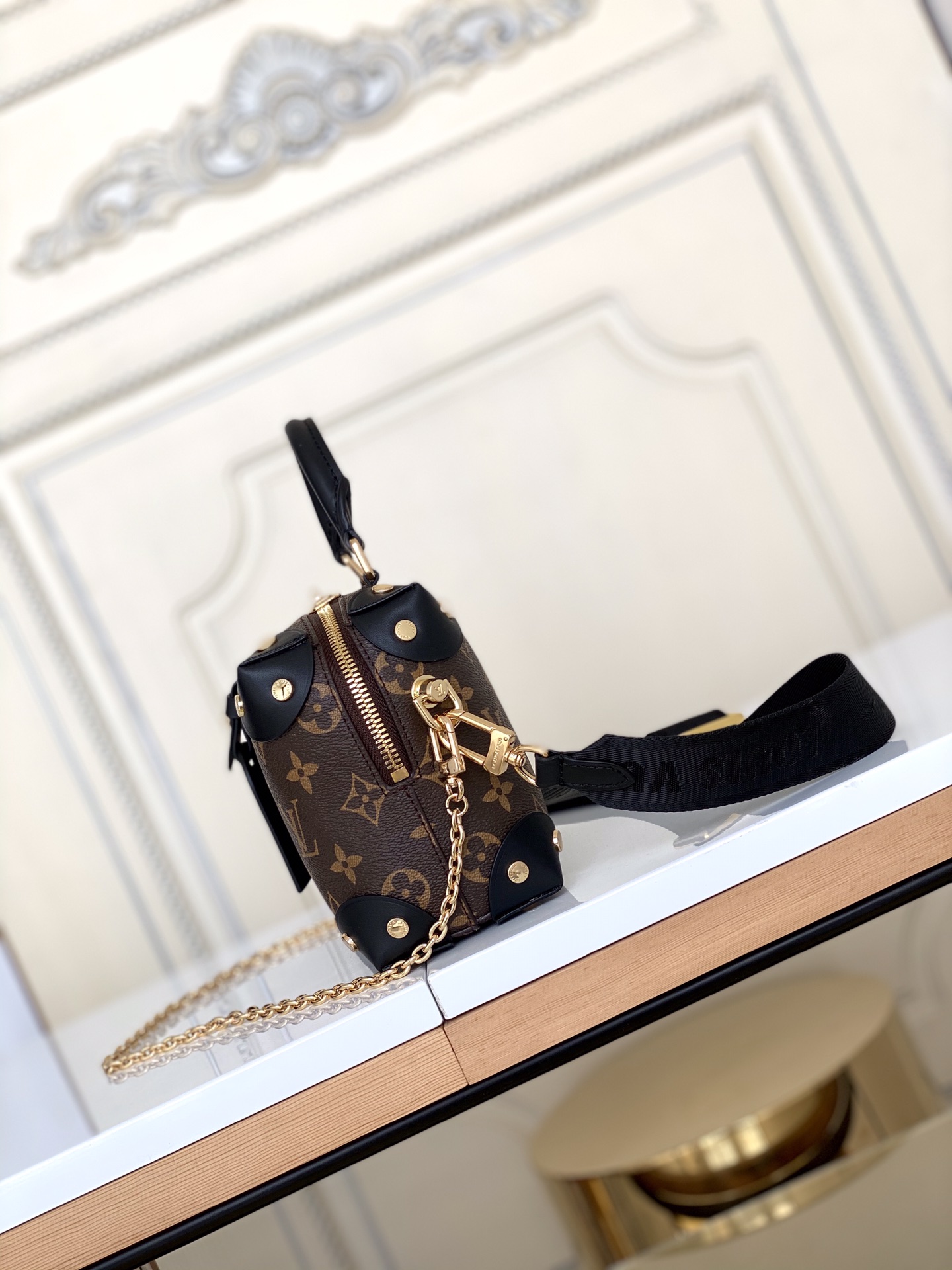 Petite Malle Monogram Handbag M45571/M45531 - Image 2