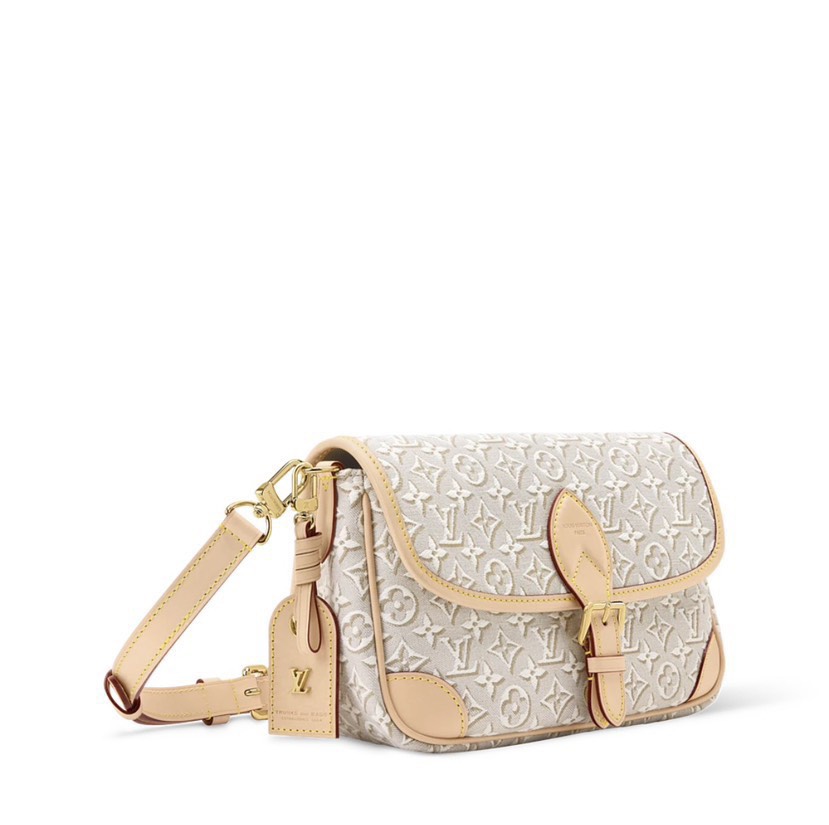 Louis Vuitton Diane Small Crossbody Bag M29795 - Image 2