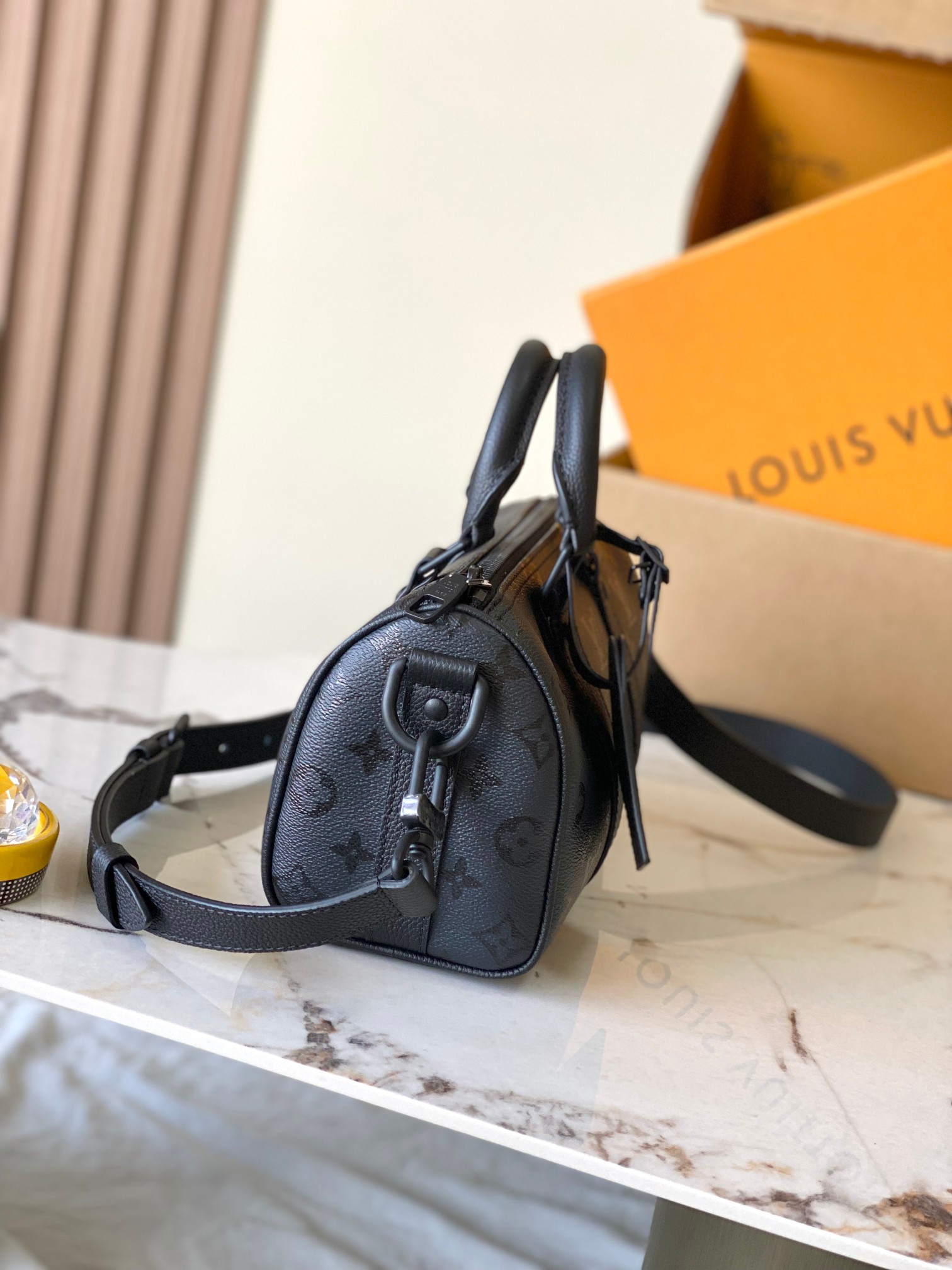 Keepall Bandoulière 25 Shoulder Bag - Image 2