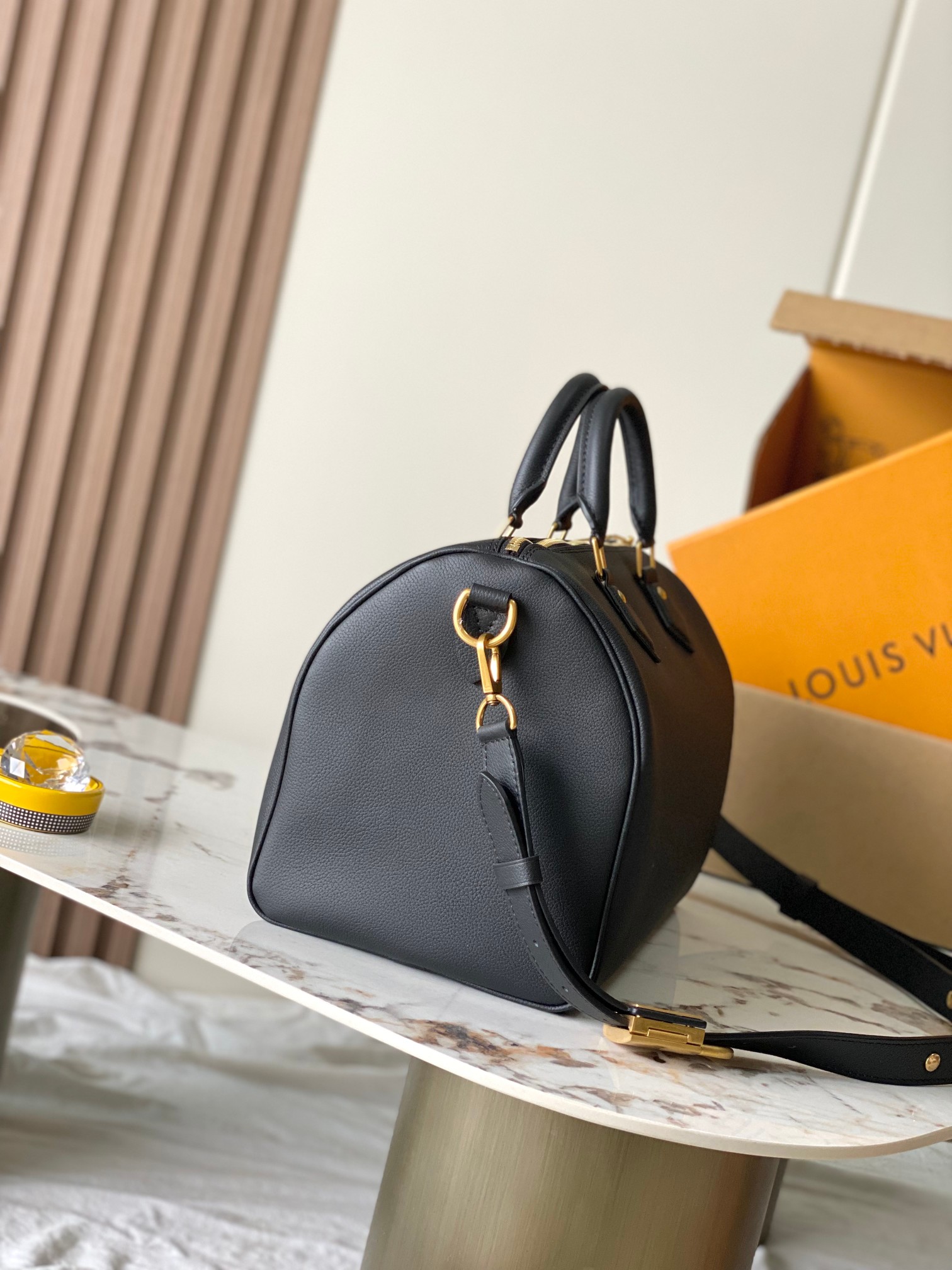 Louis Vuitton Speedy Soft 30 Lucky Handbag - Image 2