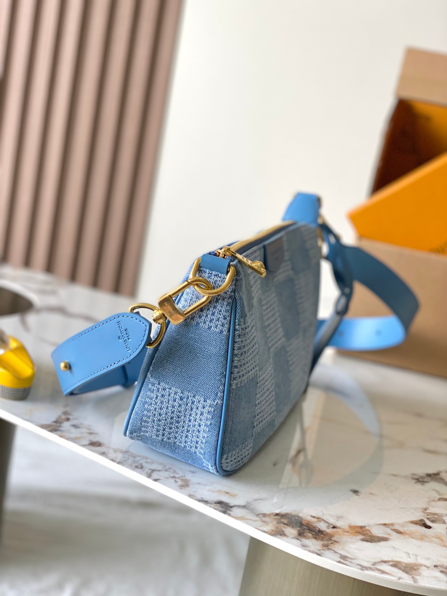 Speedy 18 Bandoulière Denim Crossbody Bag - Image 2