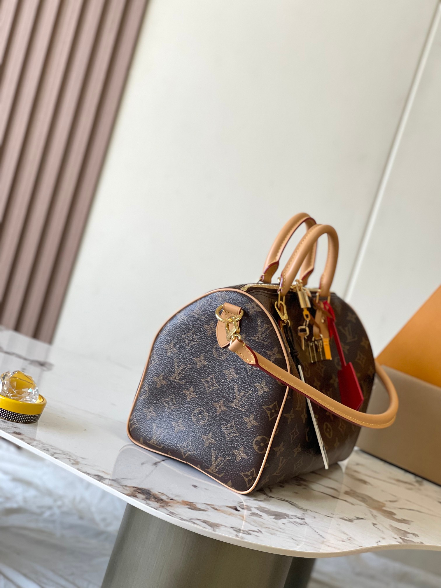 Louis Vuitton Speedy Soft 30 Dark Handbag - Image 2