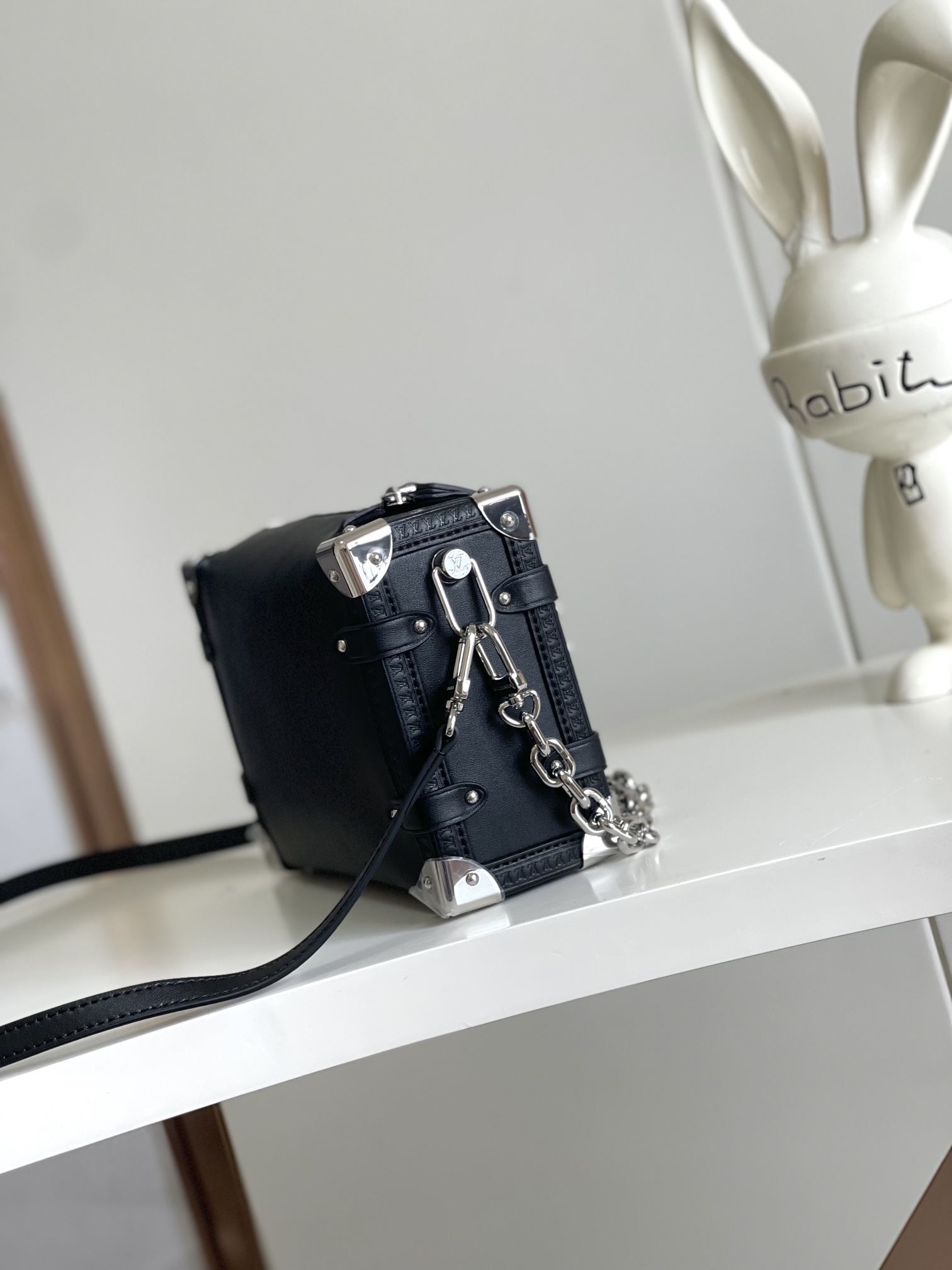 Louis Vuitton Side Trunk Medium Handbag - Image 2
