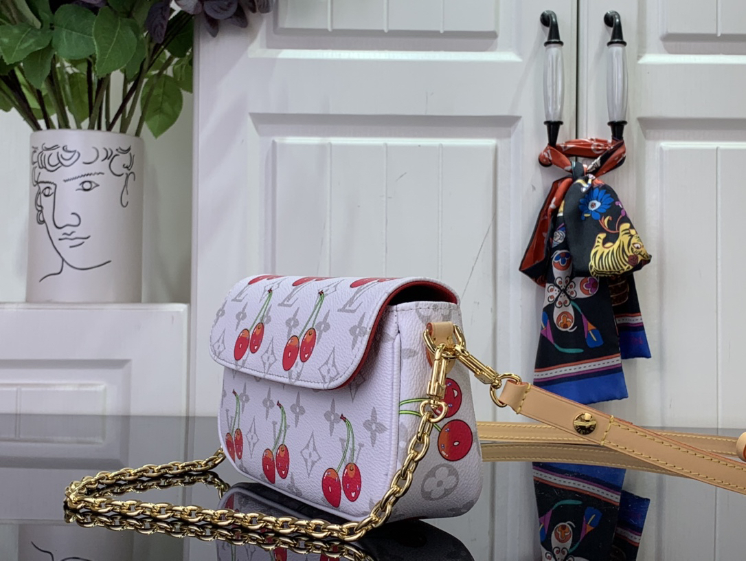 Louis Vuitton x Takashi Murakami Wallet on Chain Ivy, White Cherry - Image 2