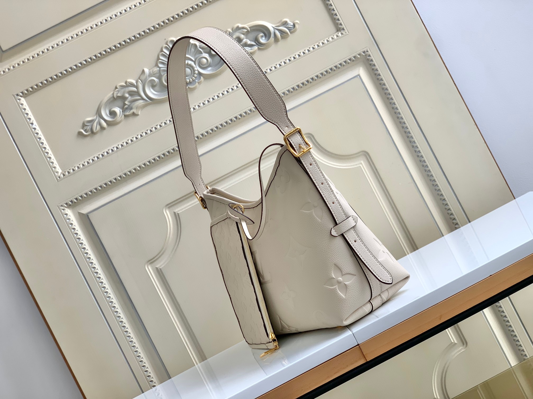 Louis Vuitton CarryAll Small Tote Bag in Off-White Monogram Empreinte Leather - Image 2