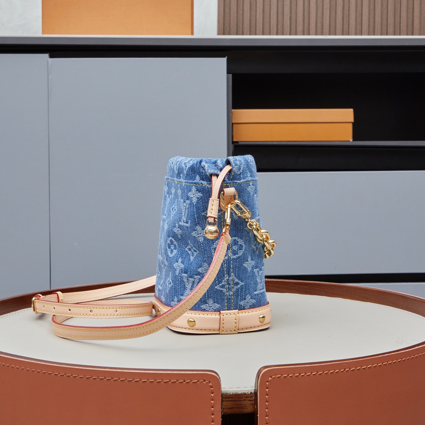 Louis Vuitton Nano Noé M83043 Bucket Bag - Image 2