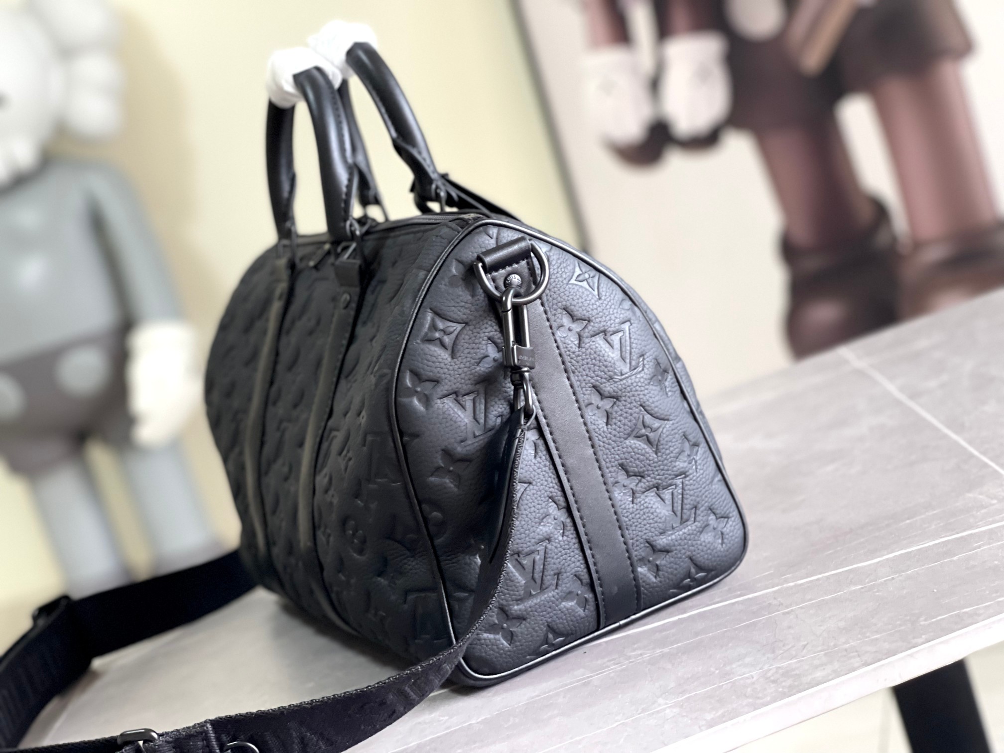 Louis Vuitton Keepall Bandoulière 35 Travel Bag in Monogram Eclipse - Image 2