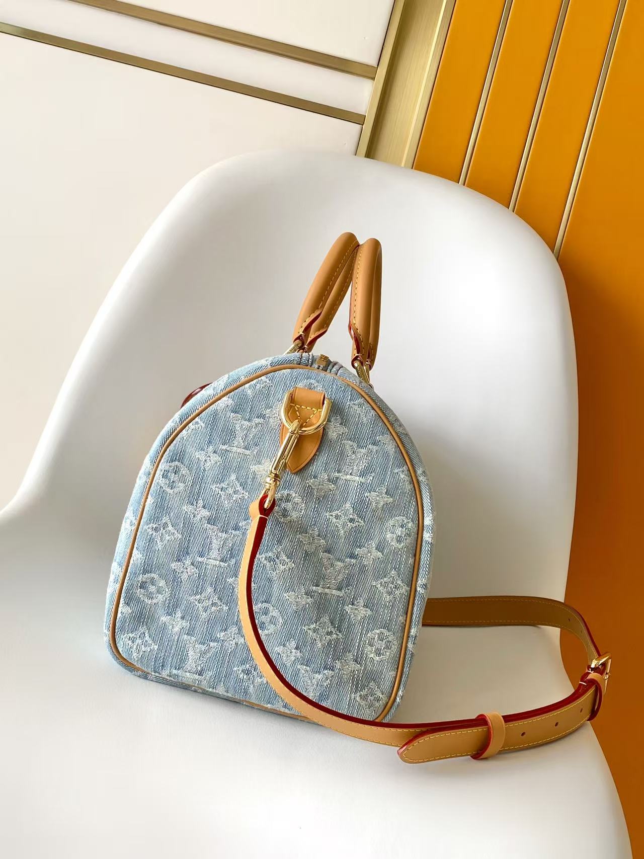 Louis Vuitton Speedy Bandoulière 30 Monogram Denim Handbag - Image 2