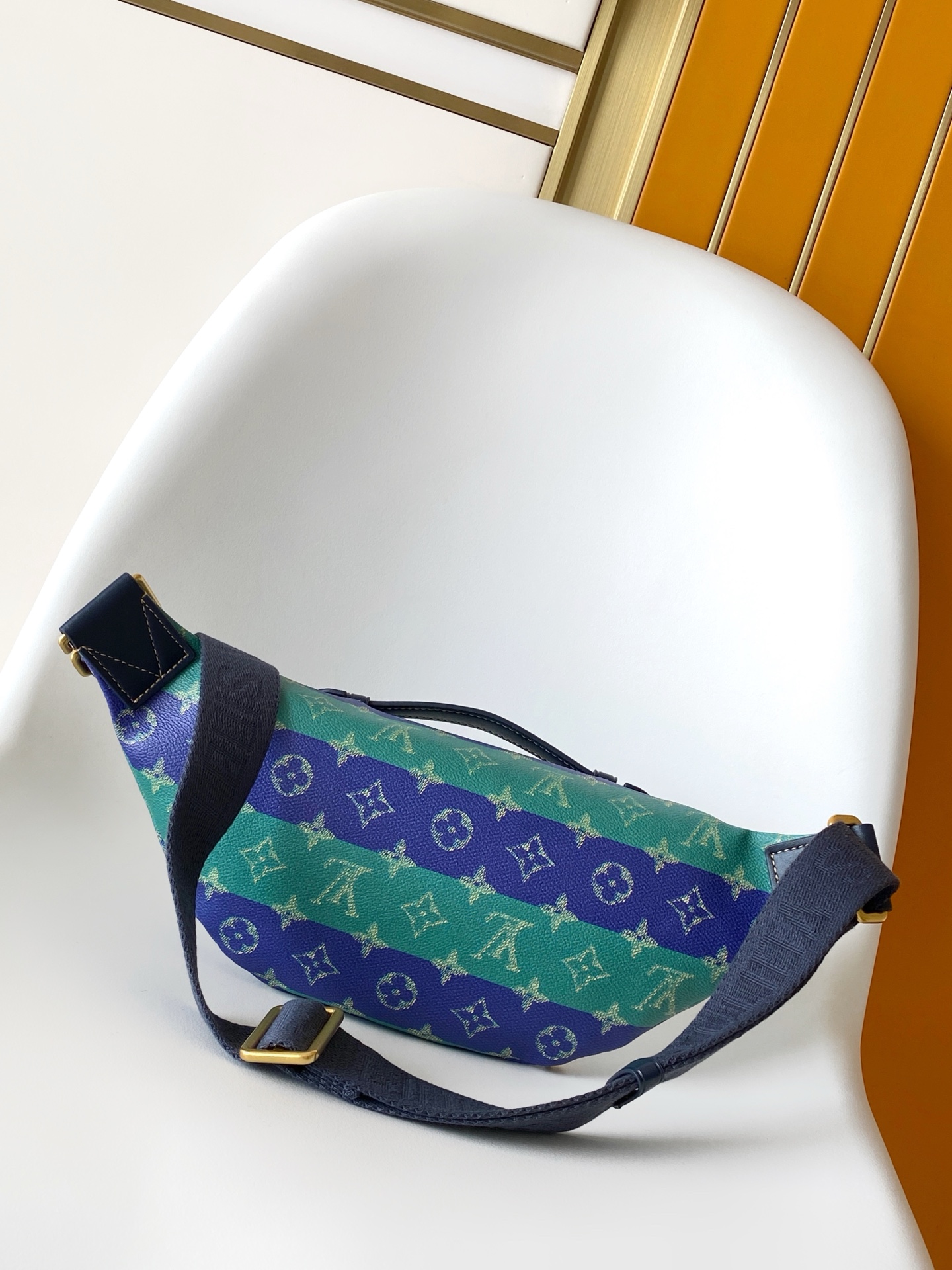 Louis Vuitton Rush Belt Bag in Green Monogram Canvas - Image 2