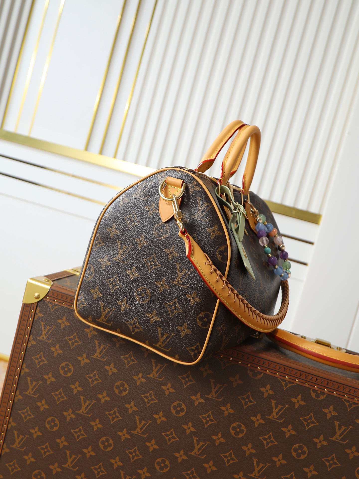 Louis Vuitton Speedy Soft 30 Lucky Handbag in Green Monogram Canvas - Image 2