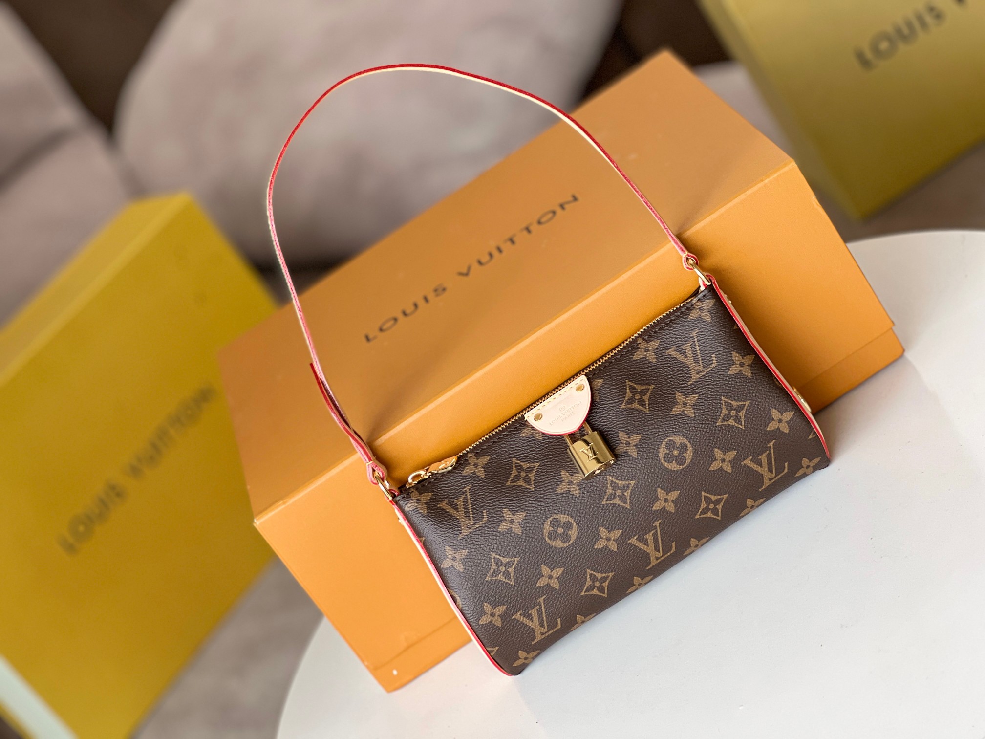 Louis Vuitton Pochette Tirette Monogram Pouch M47123 - Image 2