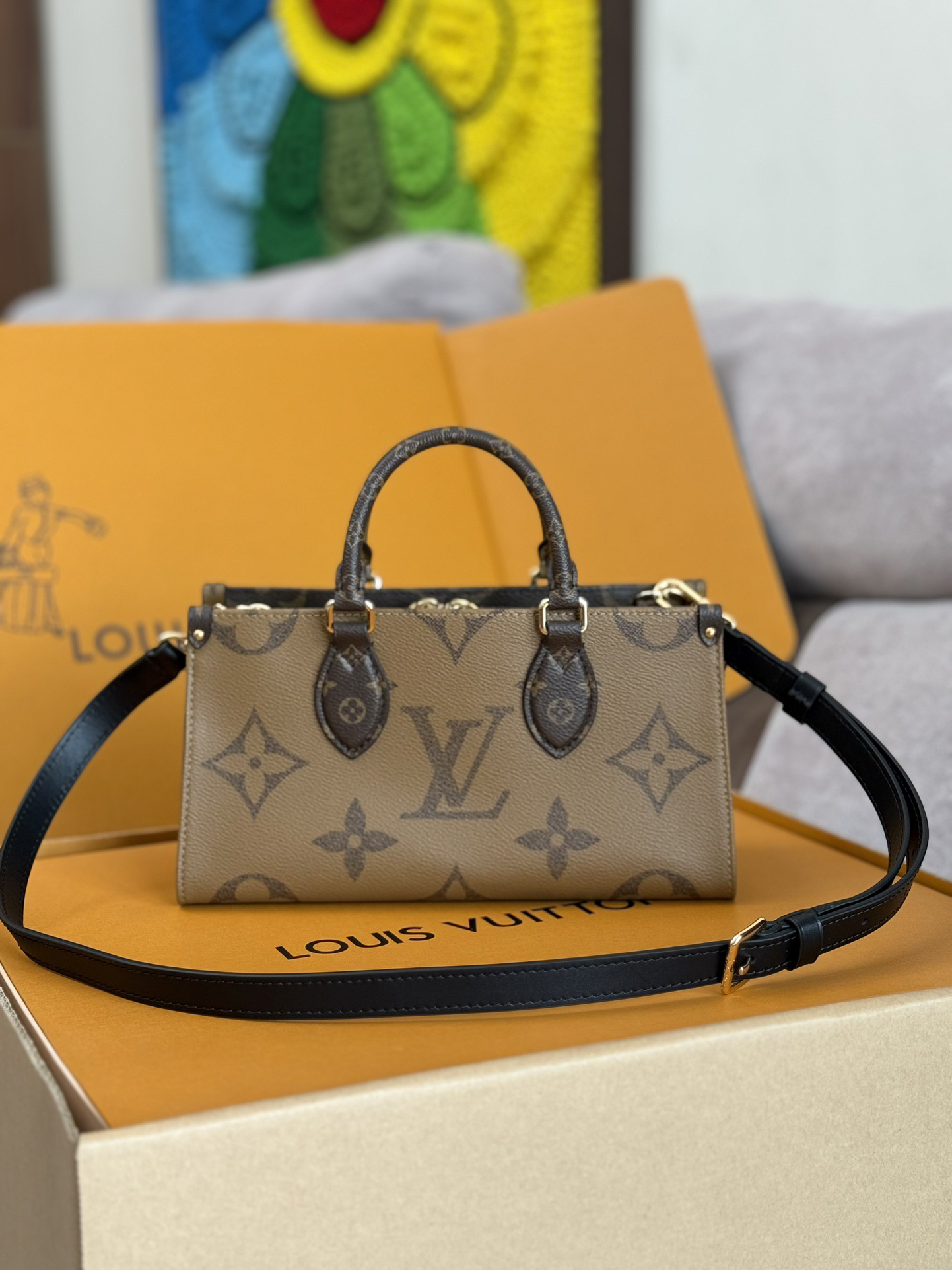 Louis Vuitton OnTheGo East West Handbag in Monogram Giant Canvas - Image 2