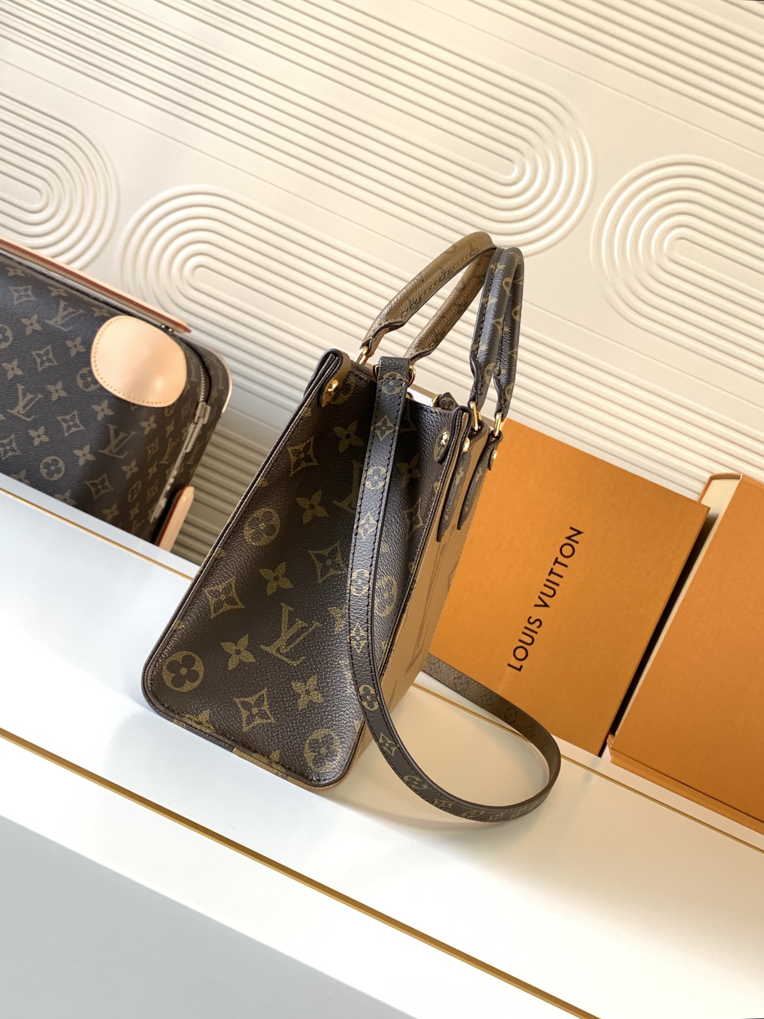 Louis Vuitton OnTheGo PM Tote Bag - Image 2