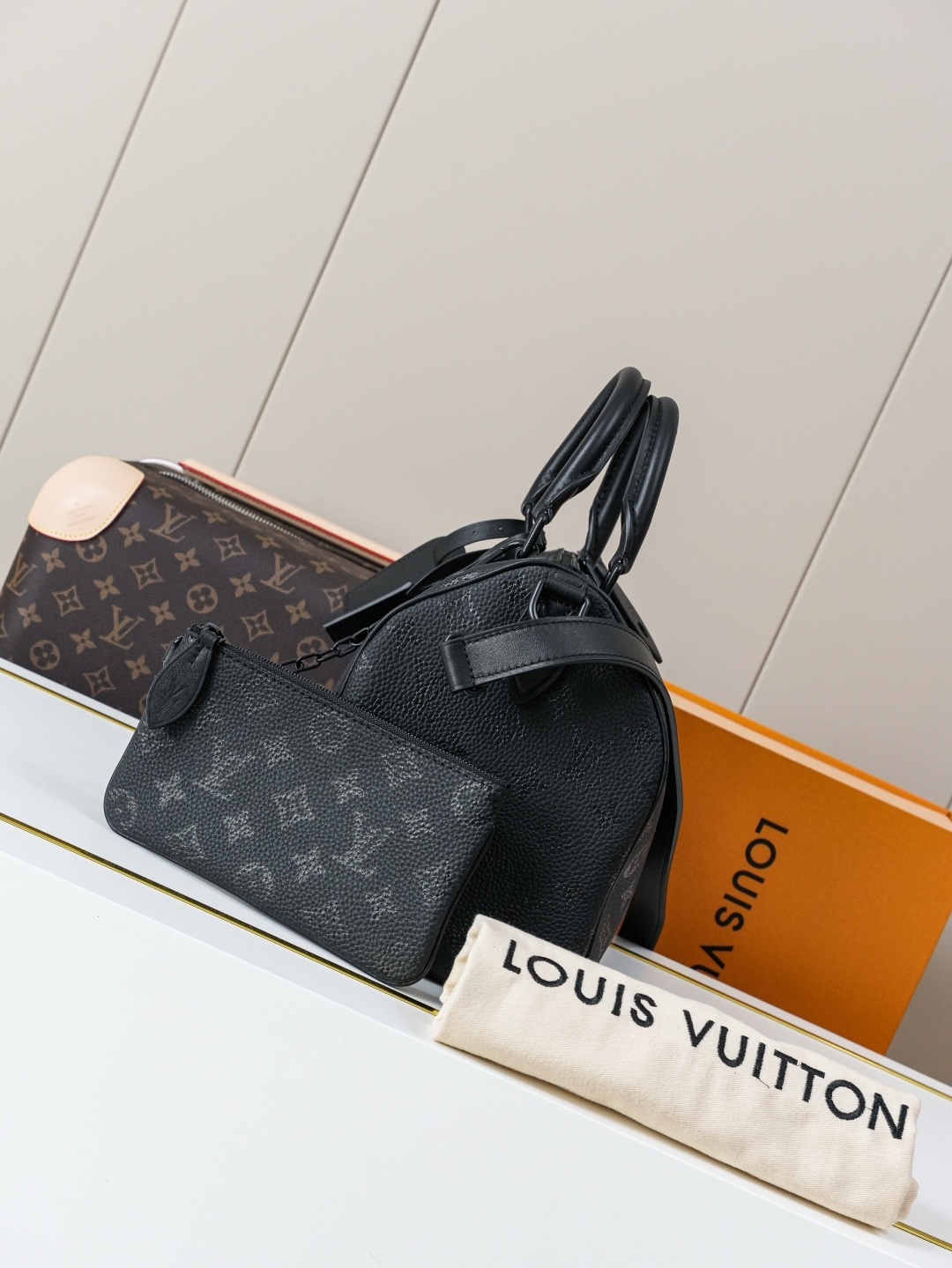 Louis Vuitton Speedy Bandoulière 30 Monogram Handbag - Image 2