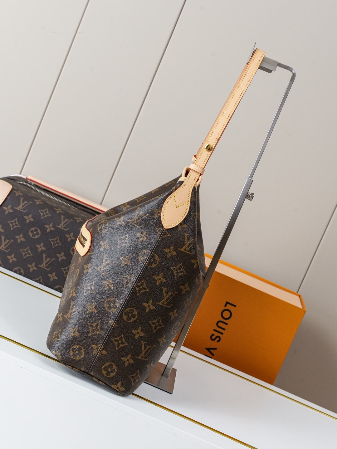 Louis Vuitton Monogram Lineup Tote Bag - Image 2