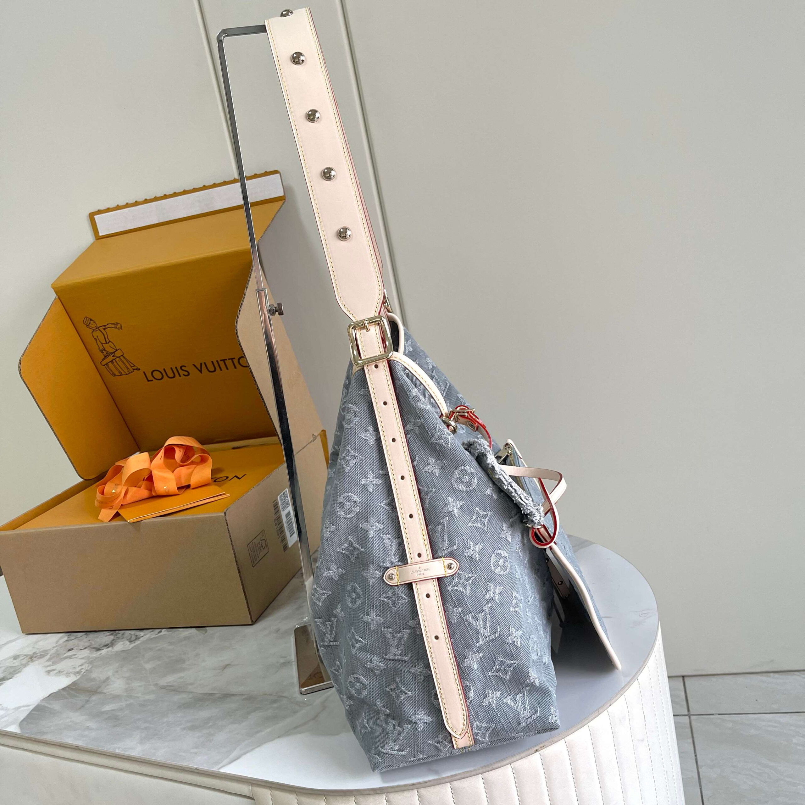 Louis Vuitton CarryAll Medium Bag in Monogram Denim - Image 2