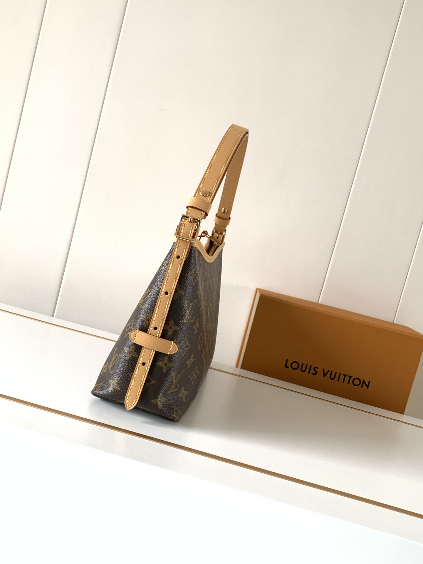 Carryall East West Monogram Handbag - Image 2