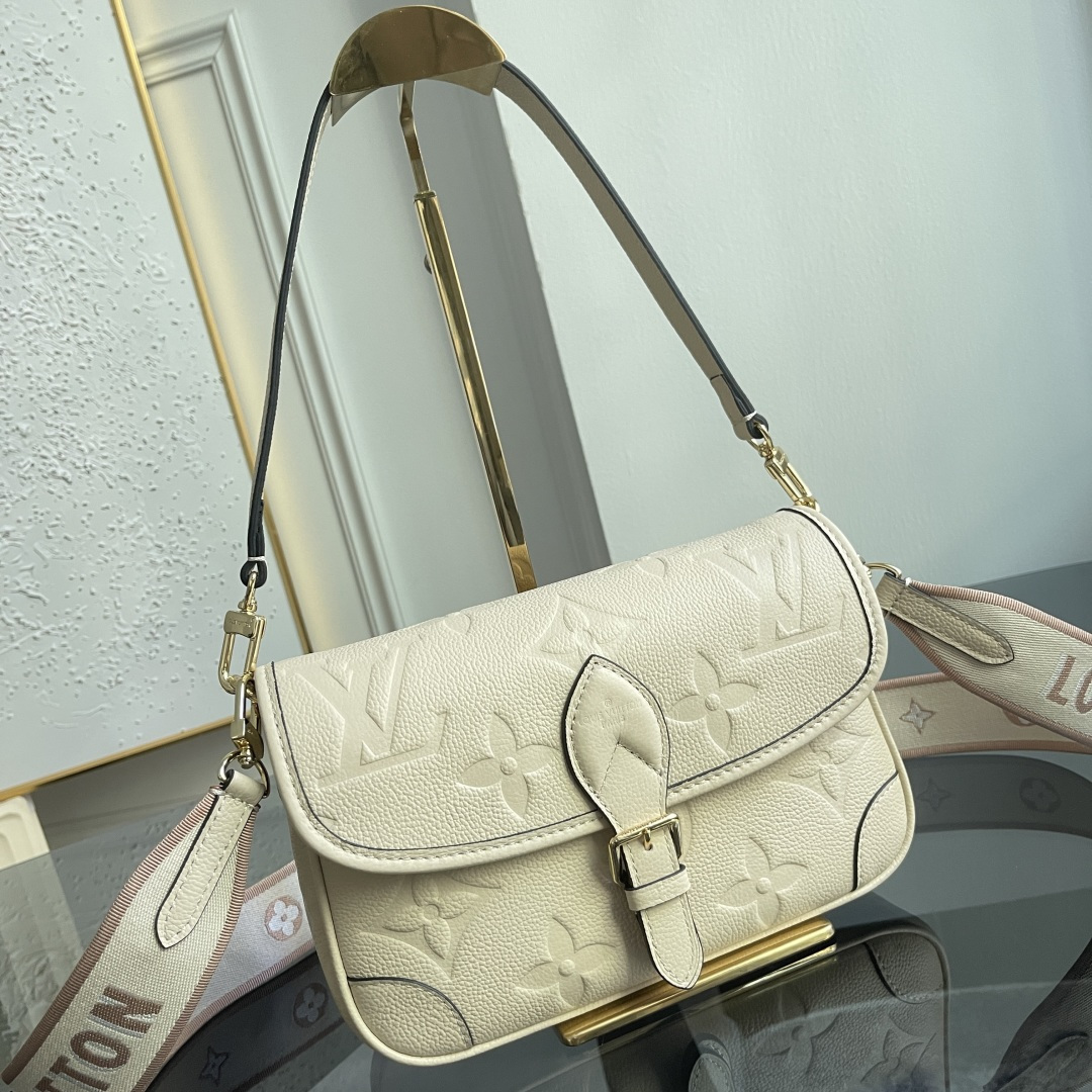 Louis Vuitton Diane Handbag in Monogram Empreinte Leather - Image 2