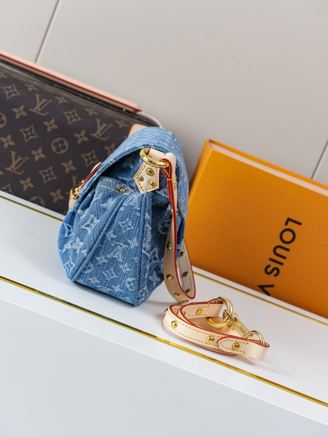 Louis Vuitton Rendez-Vous Sunset Denim Blue Shoulder Bag - Image 2