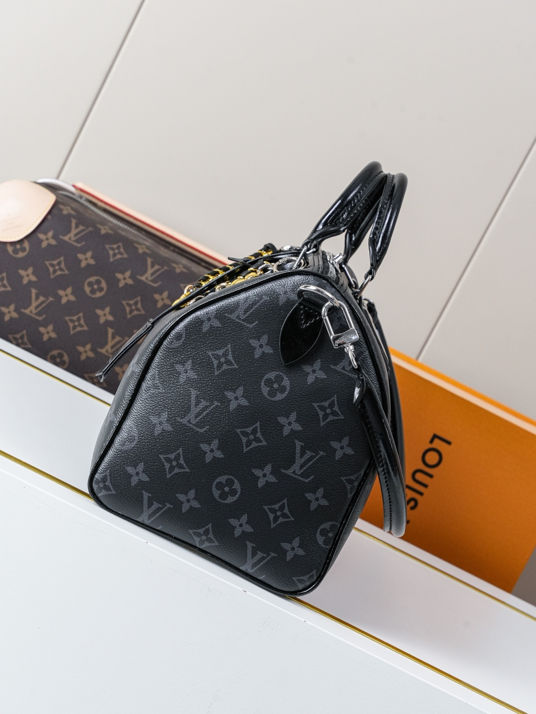 Louis Vuitton Speedy Soft 30 Handbag in Monogram Eclipse Canvas - Image 2