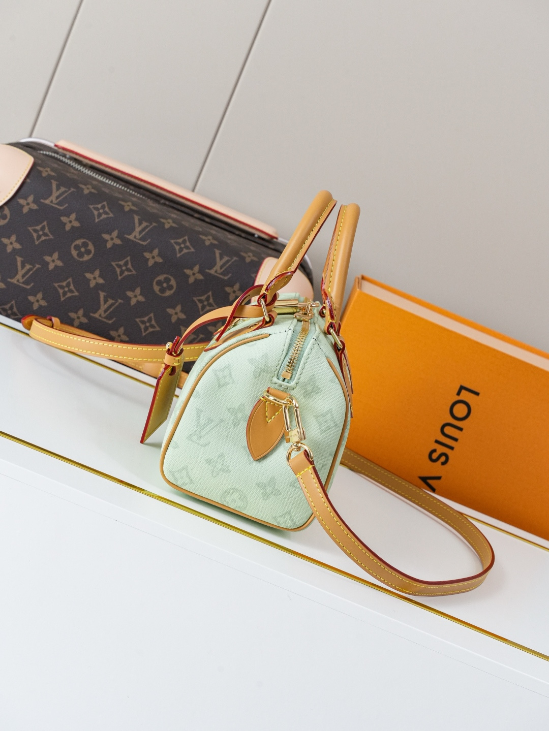 Louis Vuitton Speedy Bandouliere 20 Light Green Monogram Canvas Bag - Image 2