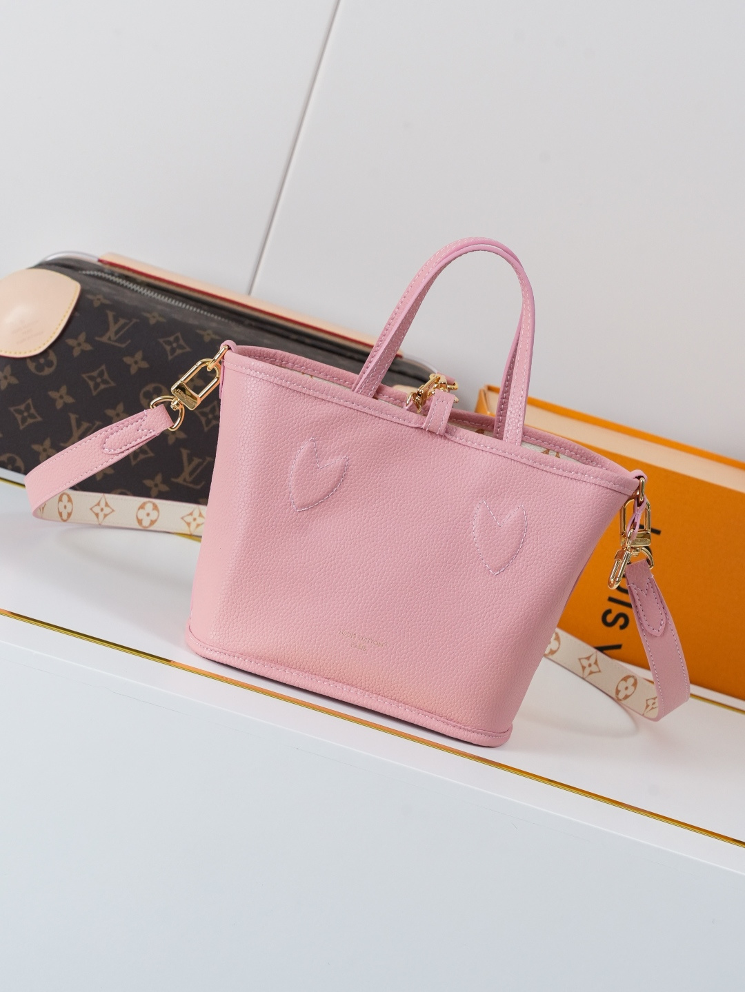 Louis Vuitton Neverfull Inside Out BB Handbag in Monogram Canvas and Leather - Image 2