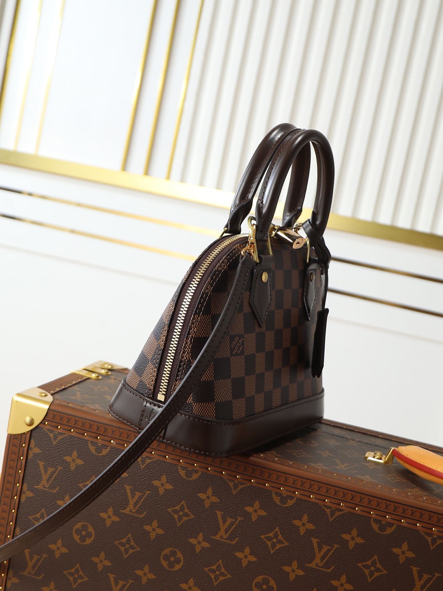 Louis Vuitton Alma Handbag M53152 N41221 - Image 2