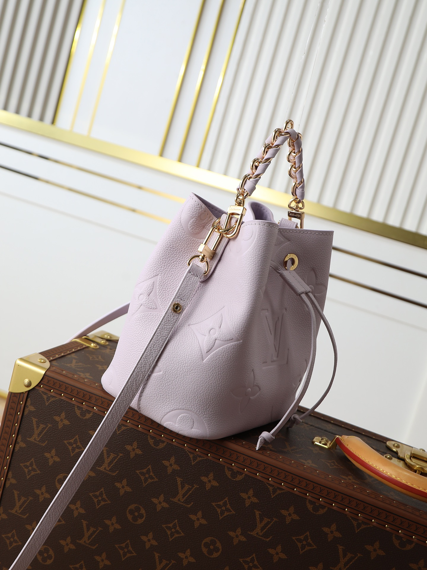 Louis Vuitton Néonoé BB Shoulder Bag in Dream Purple Monogram Empreinte Leather - Image 2